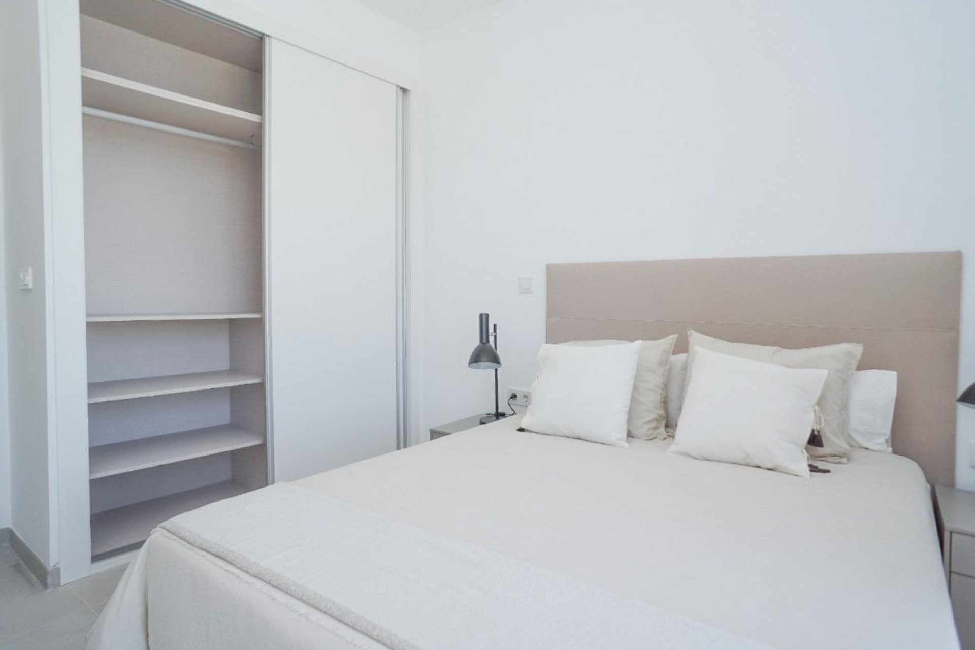 Obra nueva - Apartment -
Torrevieja - Torreblanca