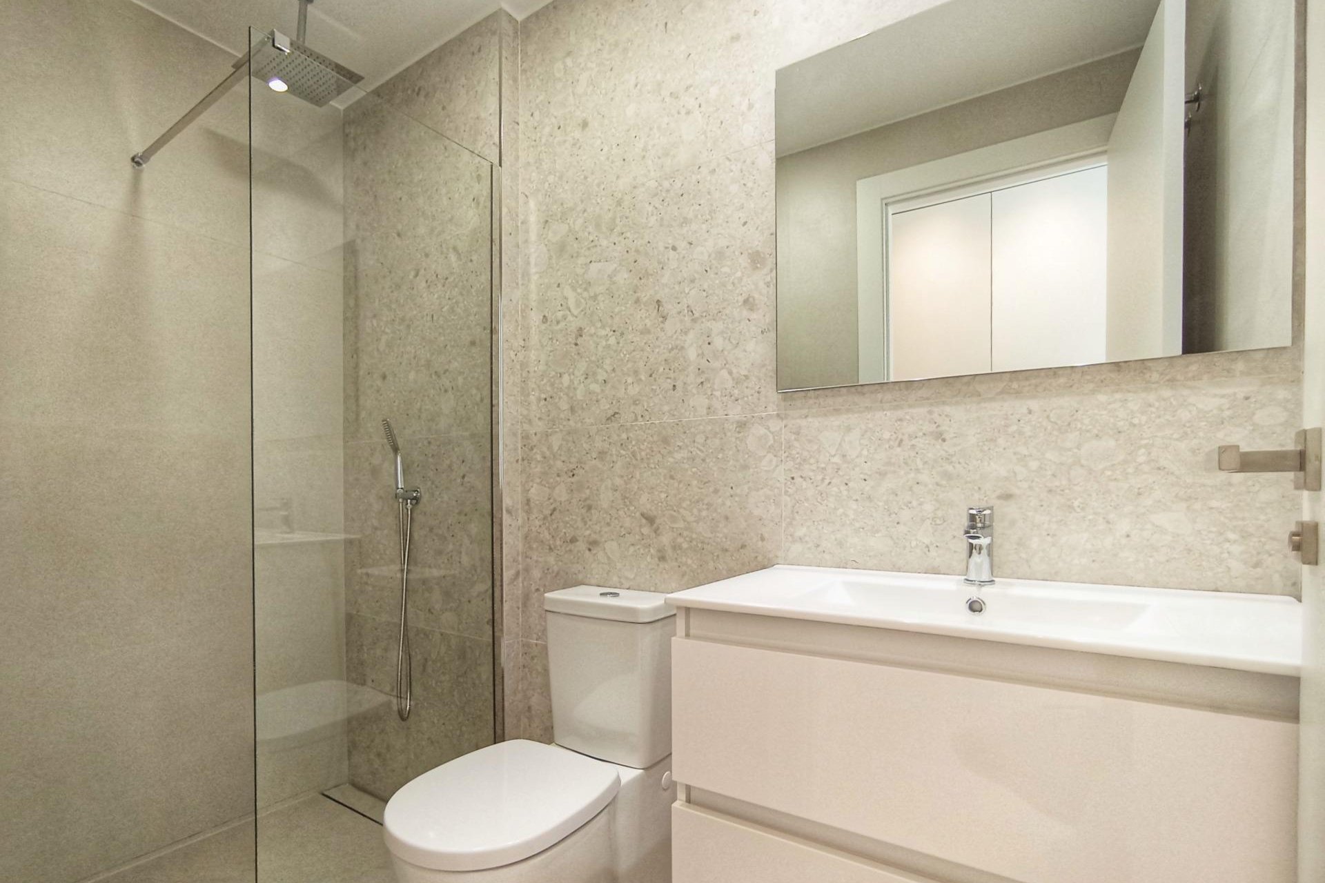 Obra nueva - Bungalow -
Dolores - Sector 3