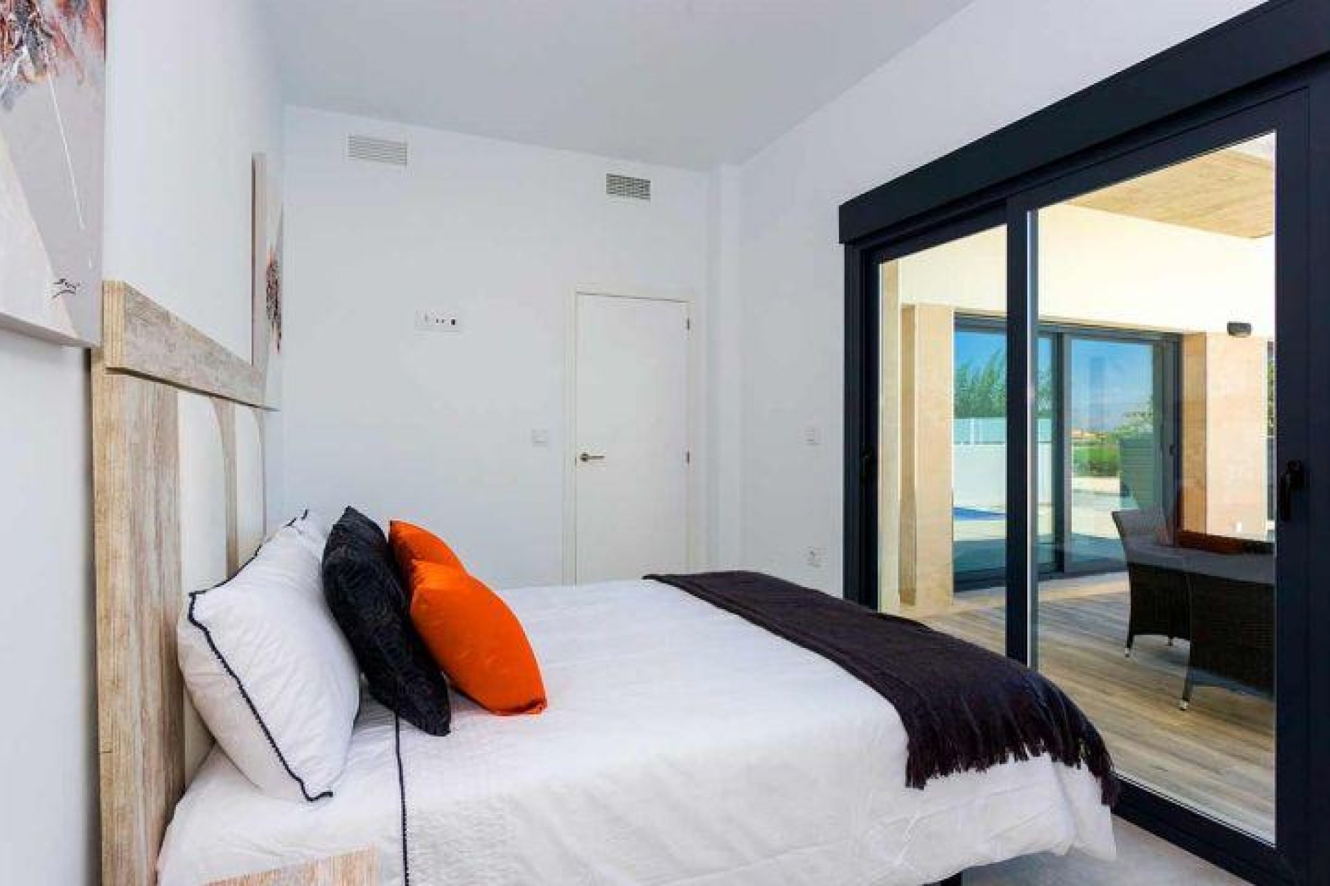 Obra nueva - Quad House -
Daya Nueva - Center