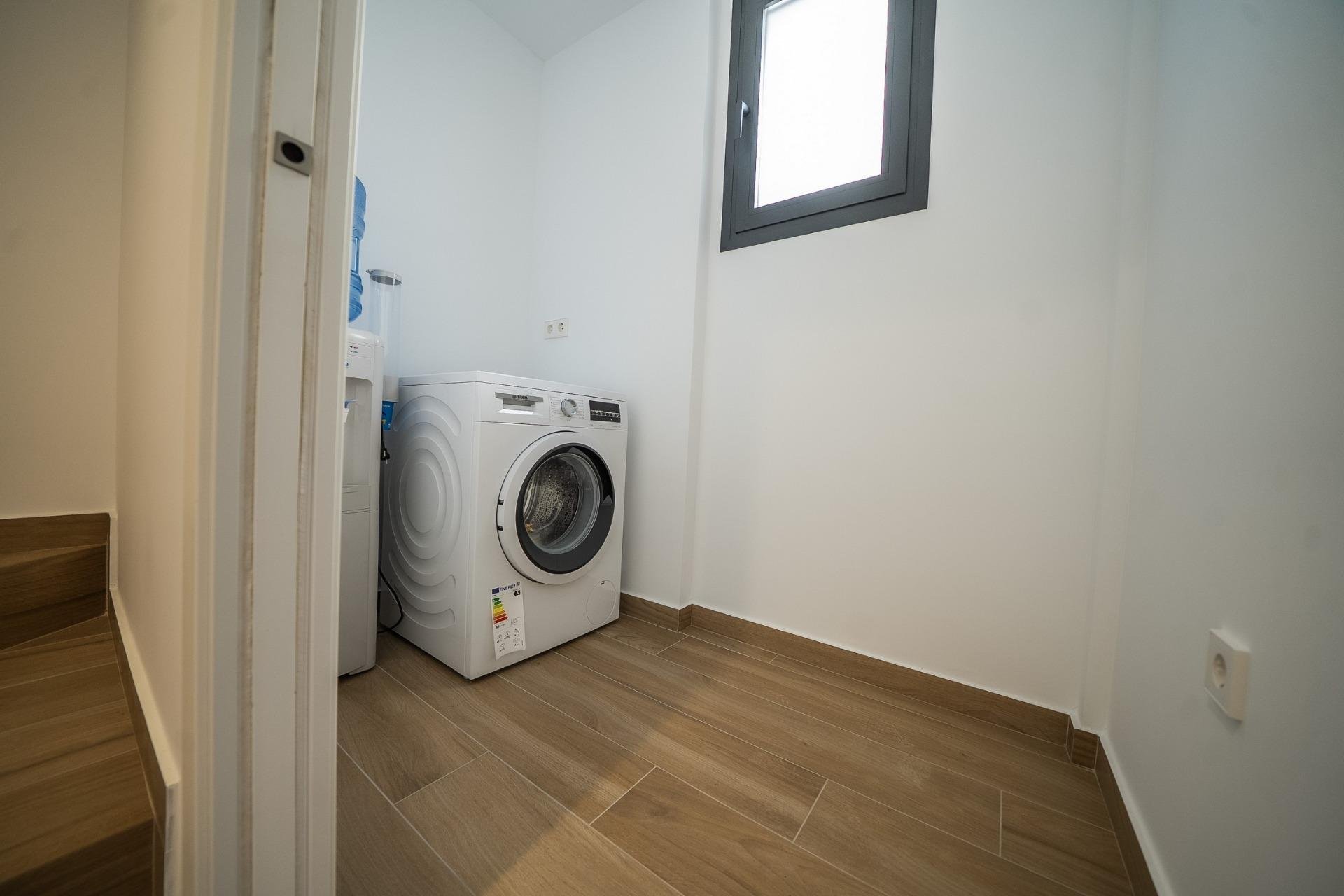 Obra nueva - Villa -
Algorfa - La Finca Golf