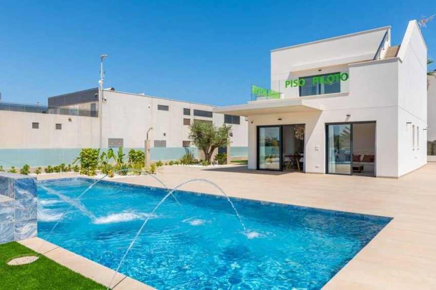 Obra nueva - Villa -
Campoamor Golf - Campoamor