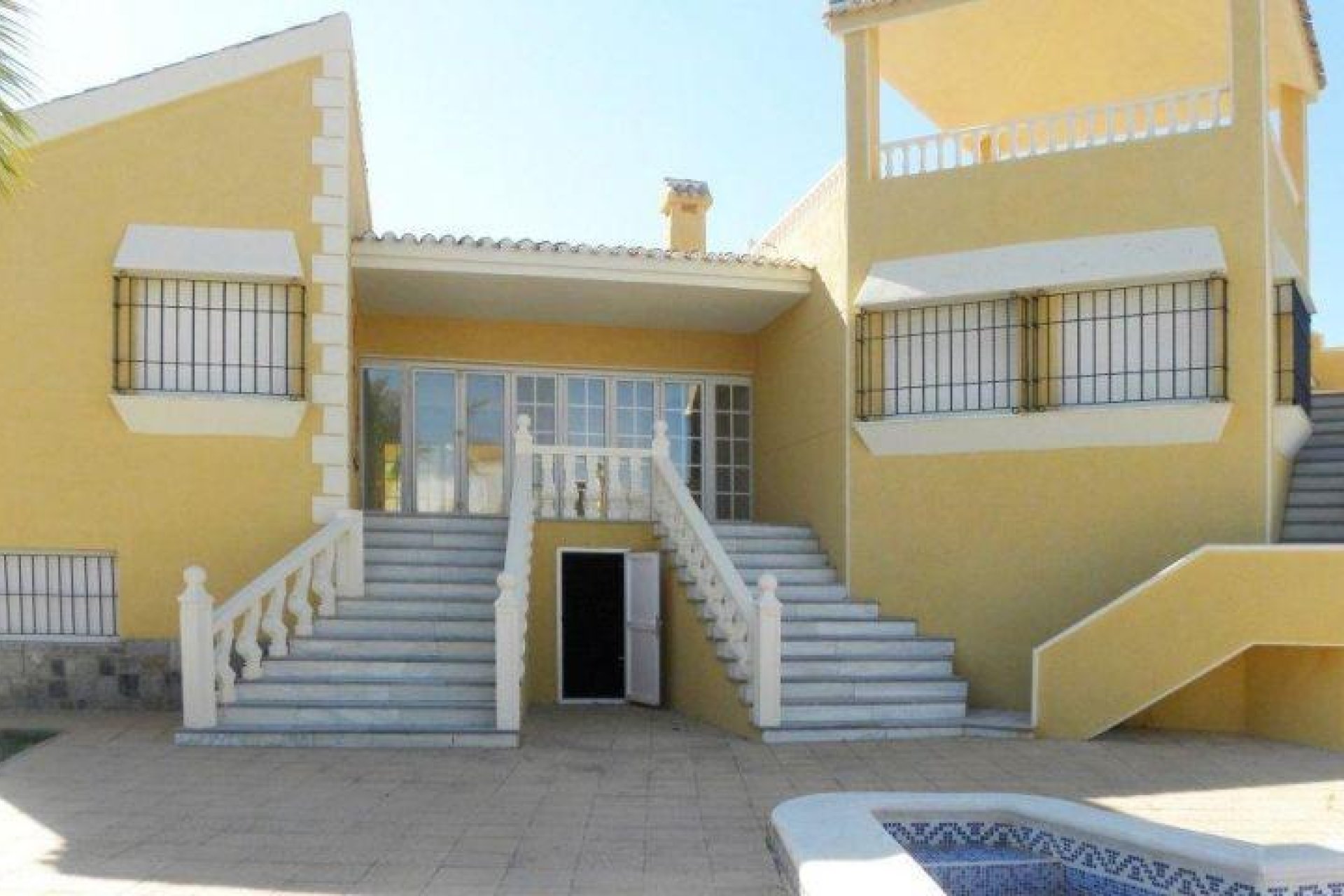 Obra nueva - Villa -
La Manga