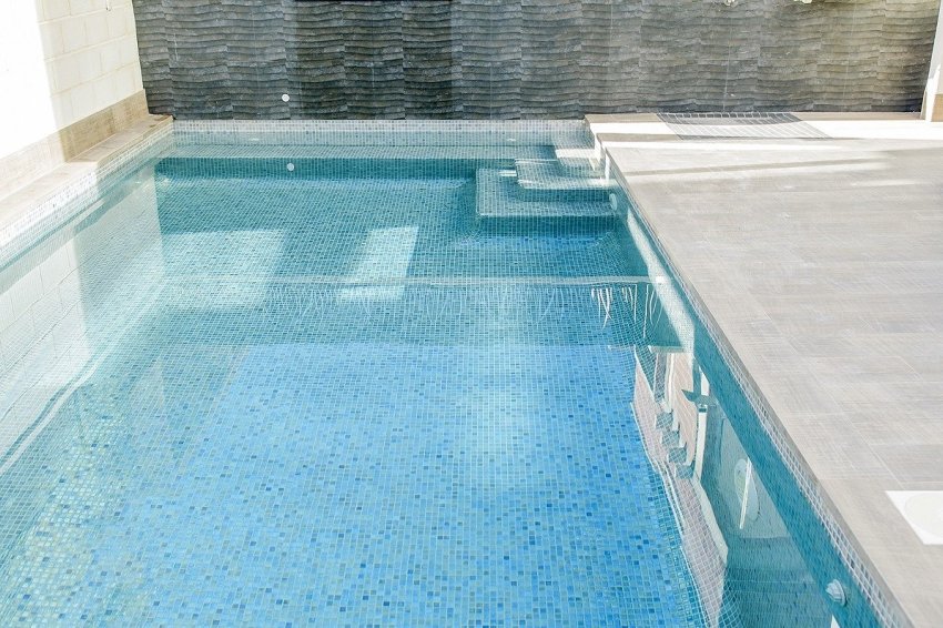 Obra nueva - Villa -
Los Montesinos - La Herrada