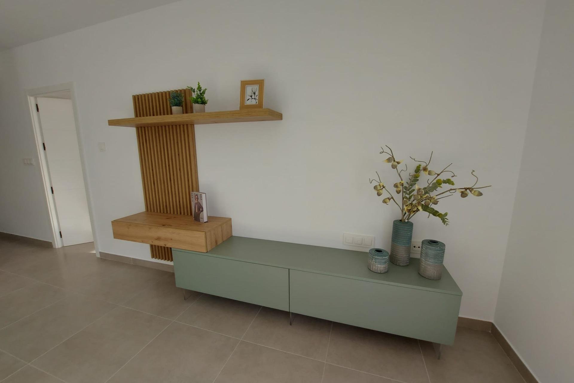 Obra nueva - Villa -
Torre - Pacheco - Roldán