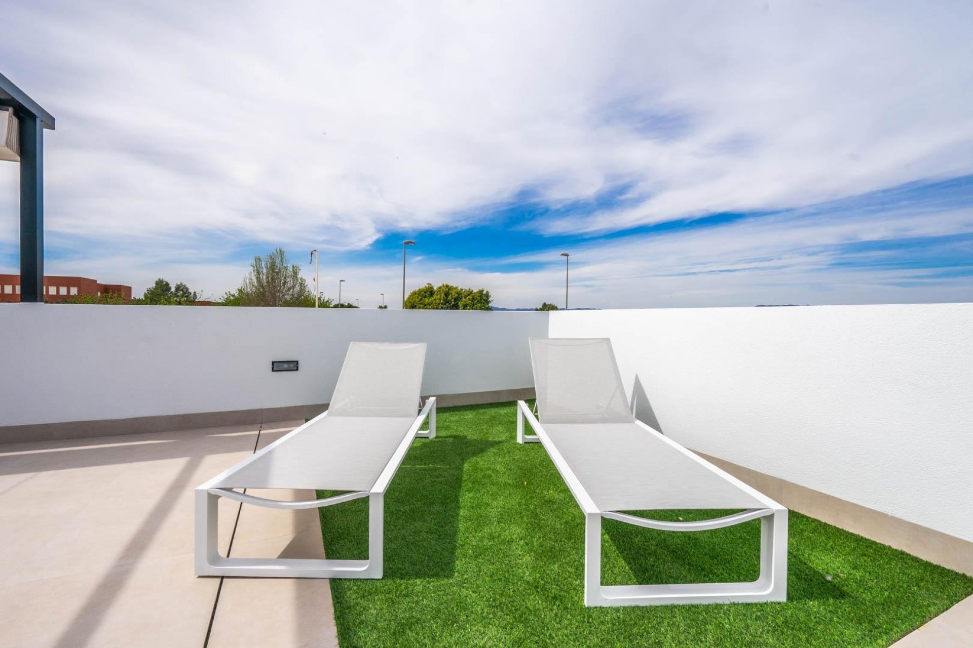 Obra nueva - Villa -
Torre - Pacheco - Roldán
