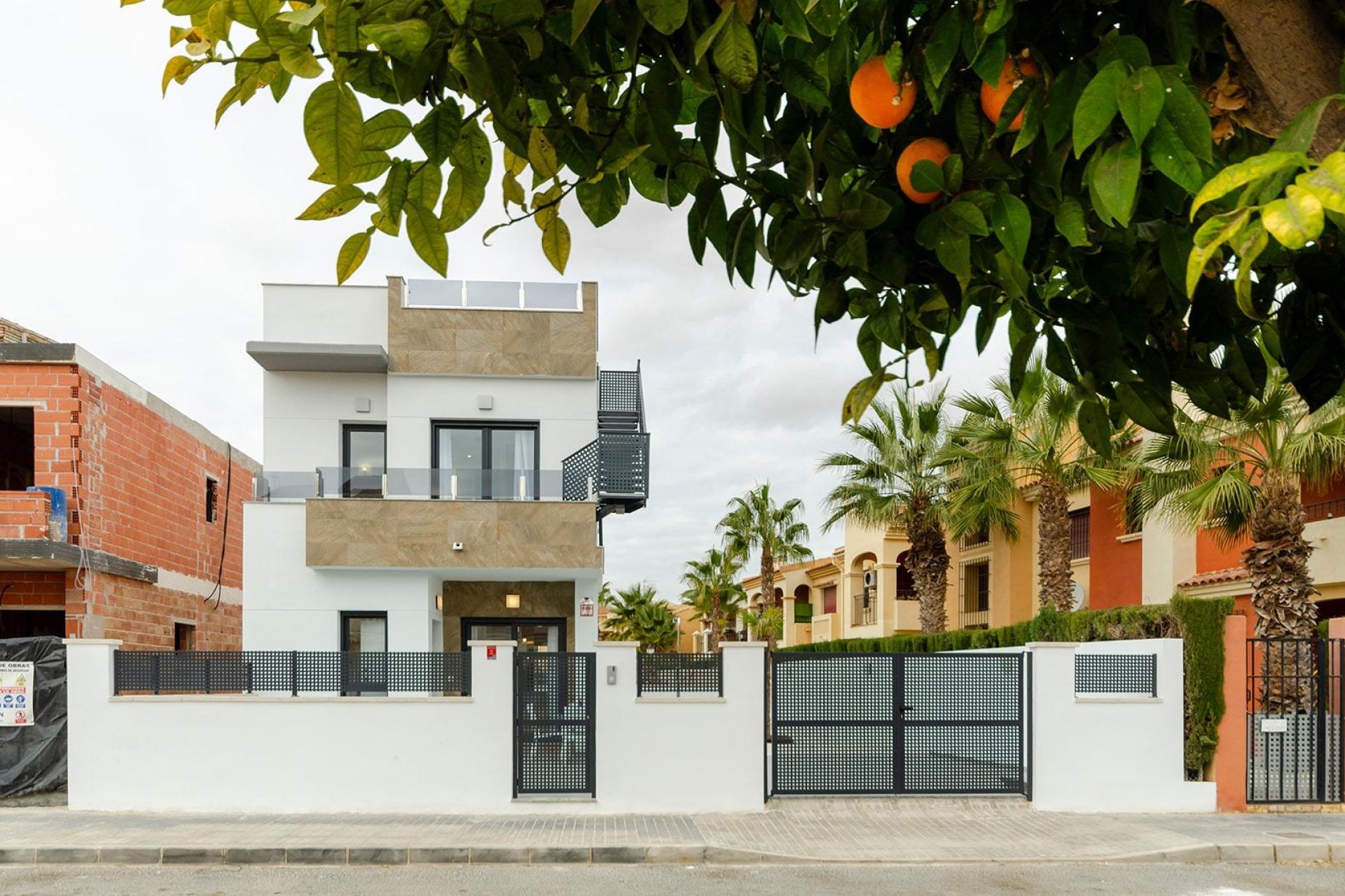 Obra nueva - Villa -
Torrevieja - Torretas