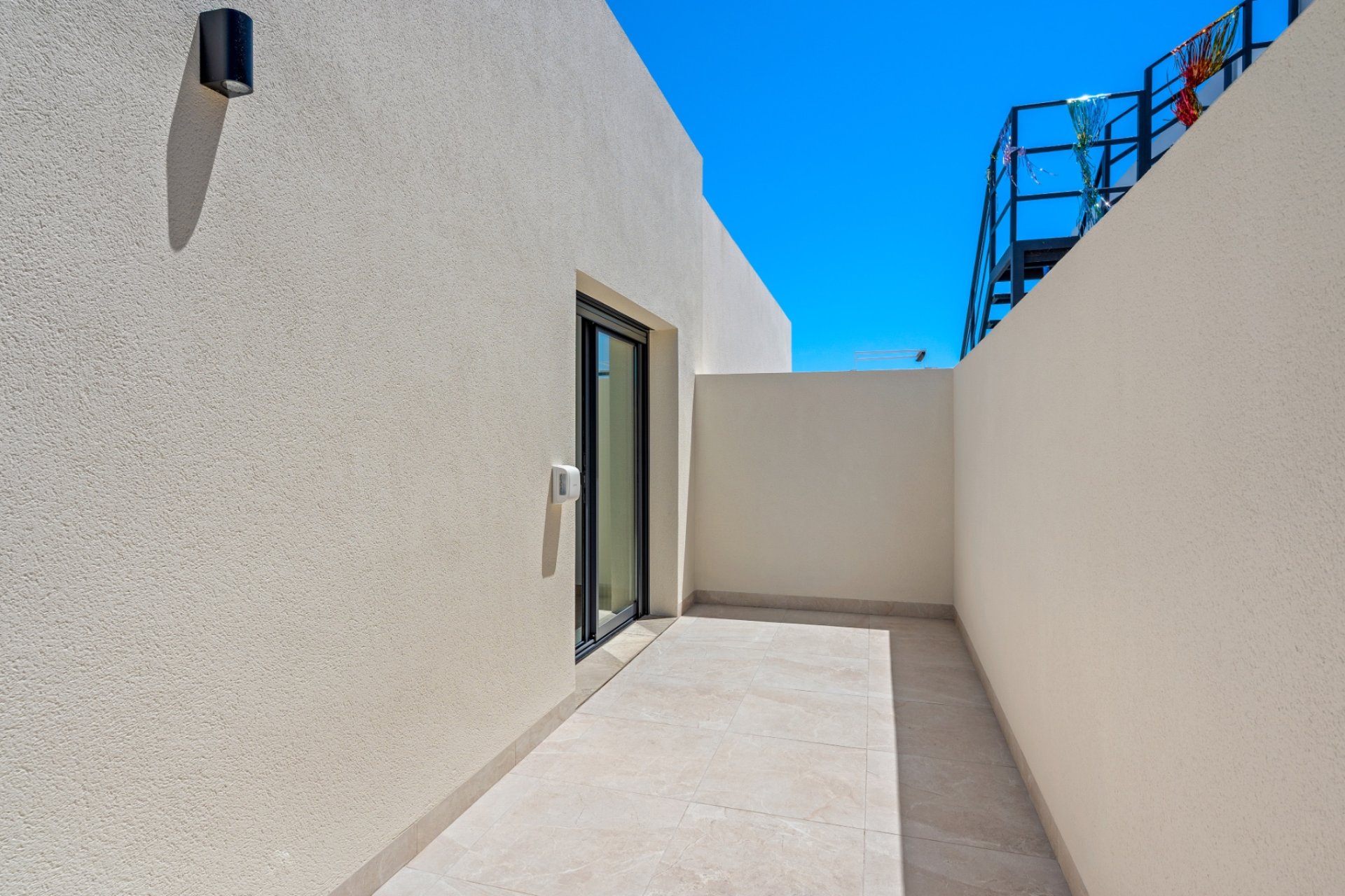 Resale - 6. Detached villa -
Daya Nueva - Costa Blanca South