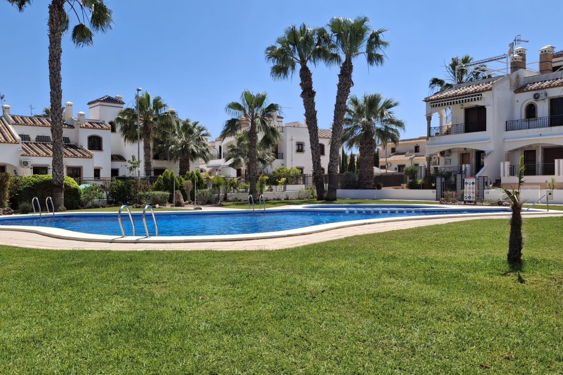 Resale - Apartament / Duplex -
Orihuela Costa - Villamartin