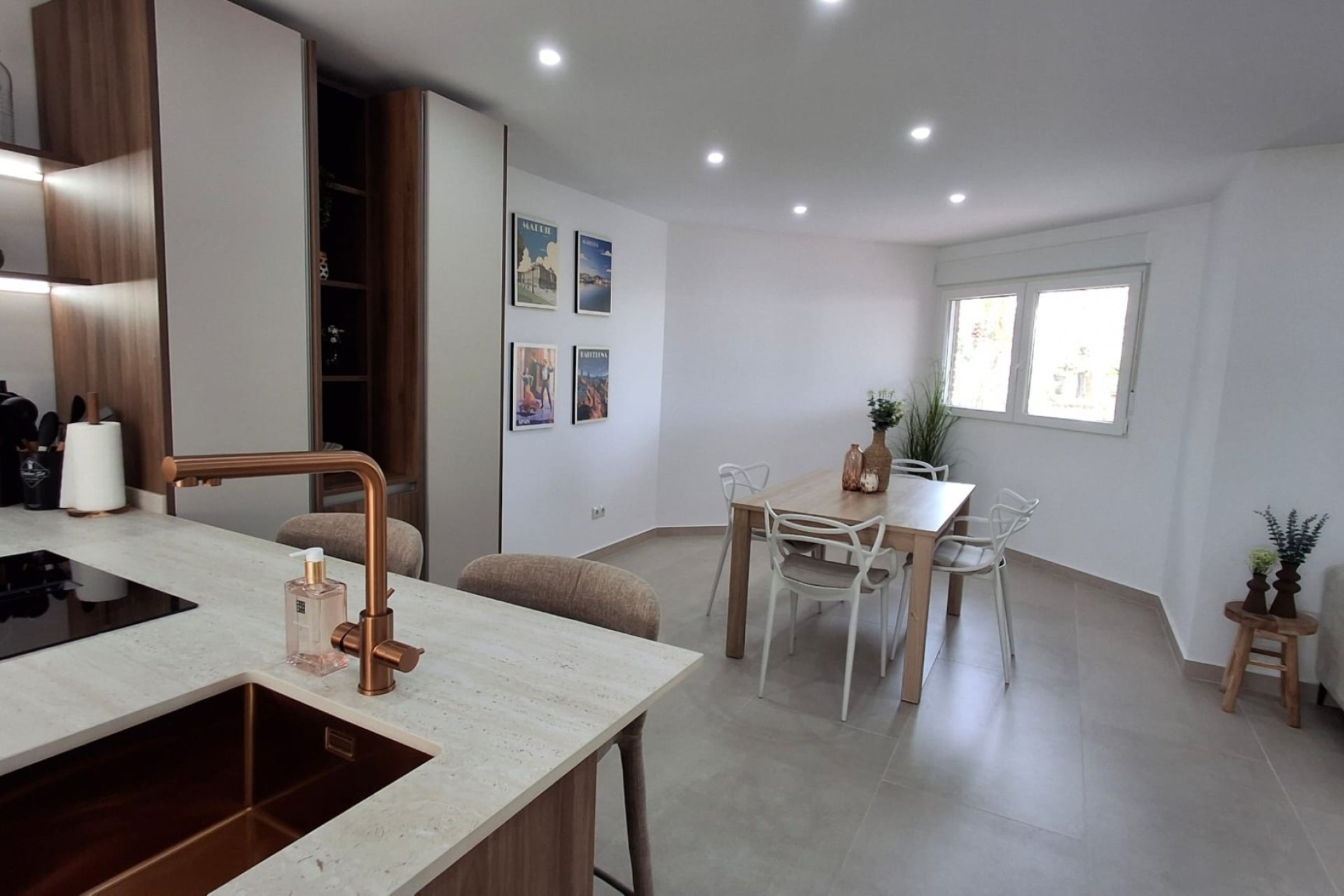 Resale - Apartament / Duplex -
Torrevieja - Playa Acequion