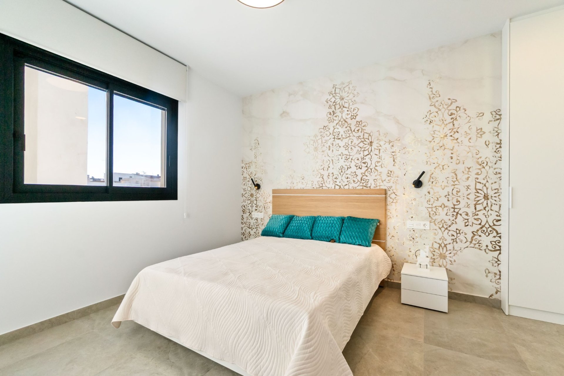 Resale - Apartament / Duplex -
Torrevieja - Playa de El Cura