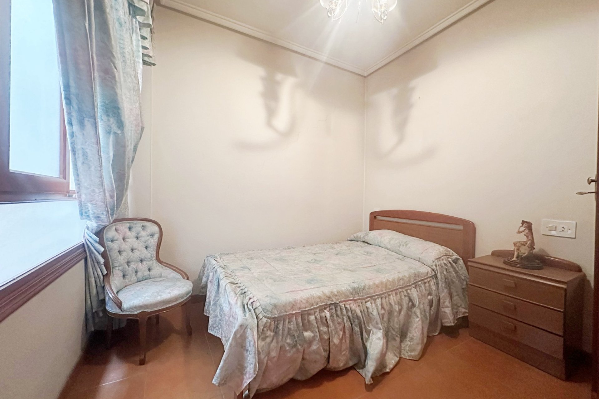 Resale - Apartament / Duplex -
Torrevieja