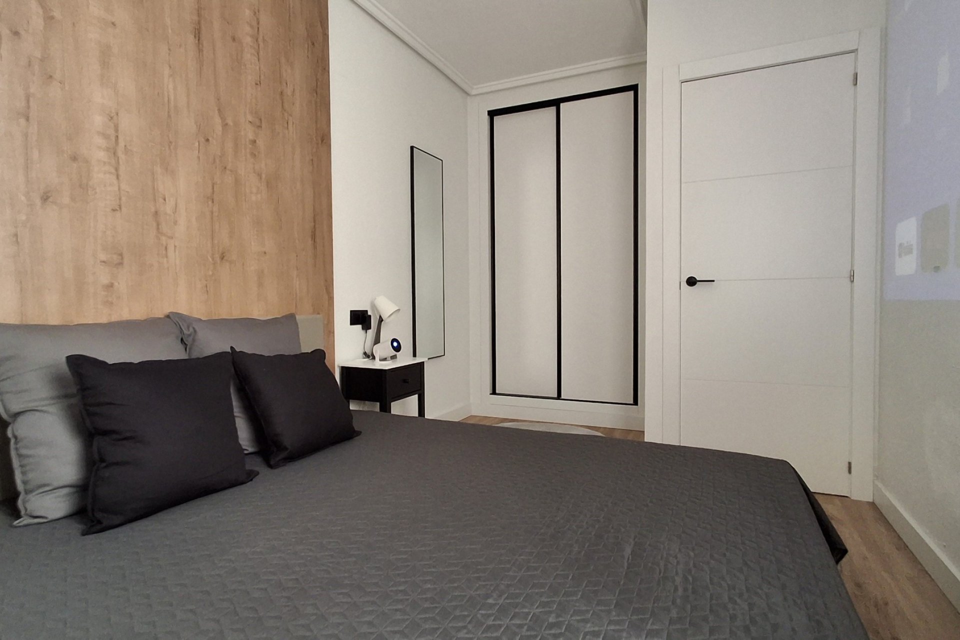 Resale - Apartament / Duplex -
Torrevieja