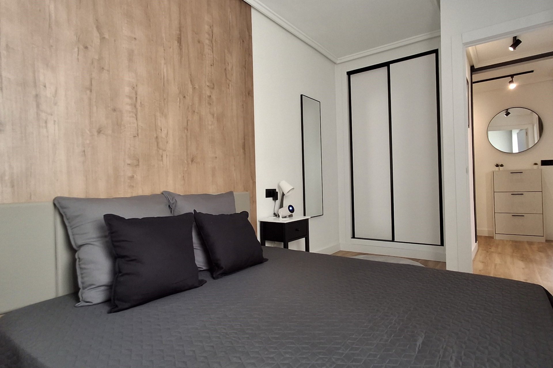 Resale - Apartament / Duplex -
Torrevieja