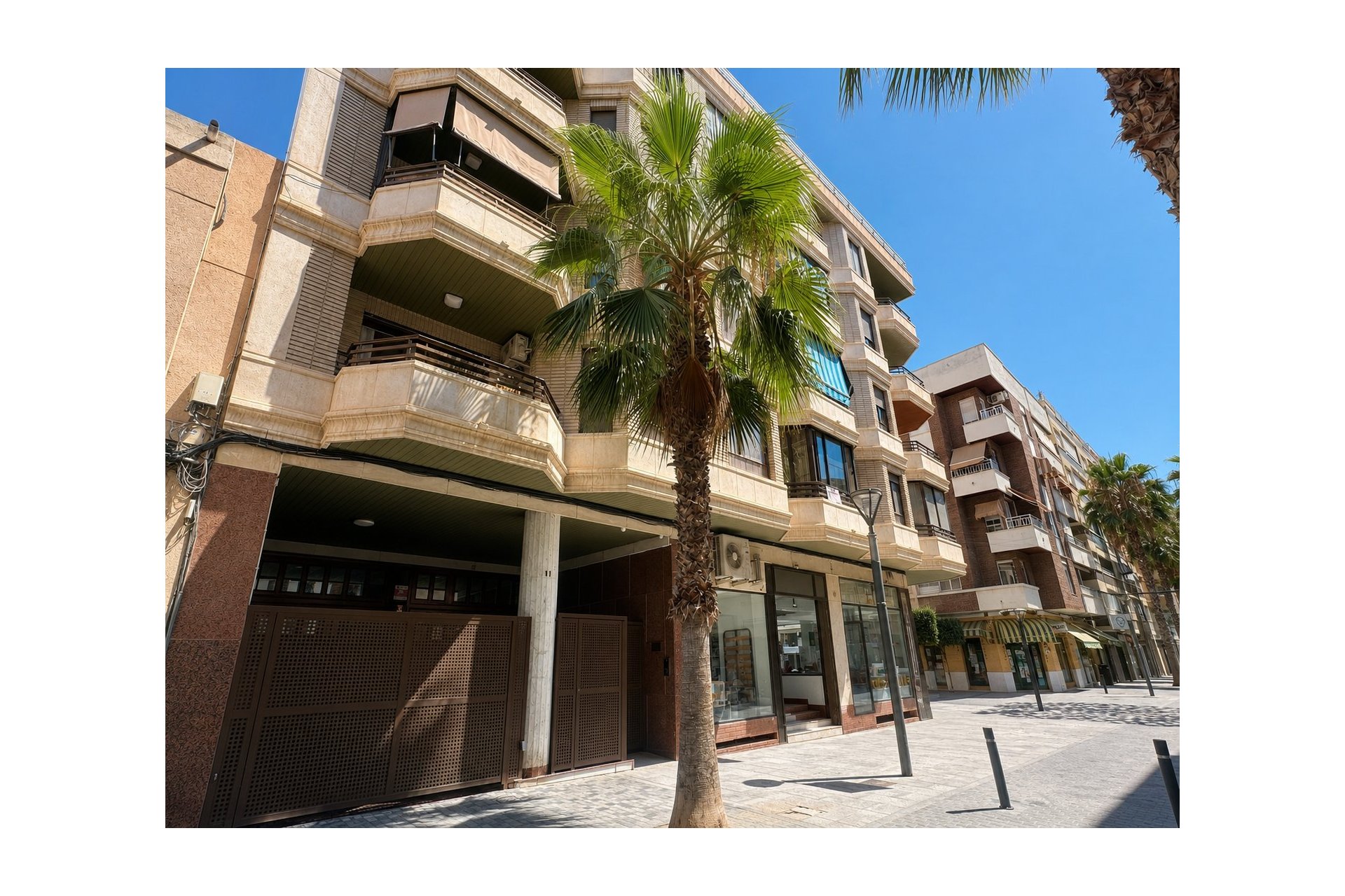 Resale - Apartament / Duplex -
Torrevieja