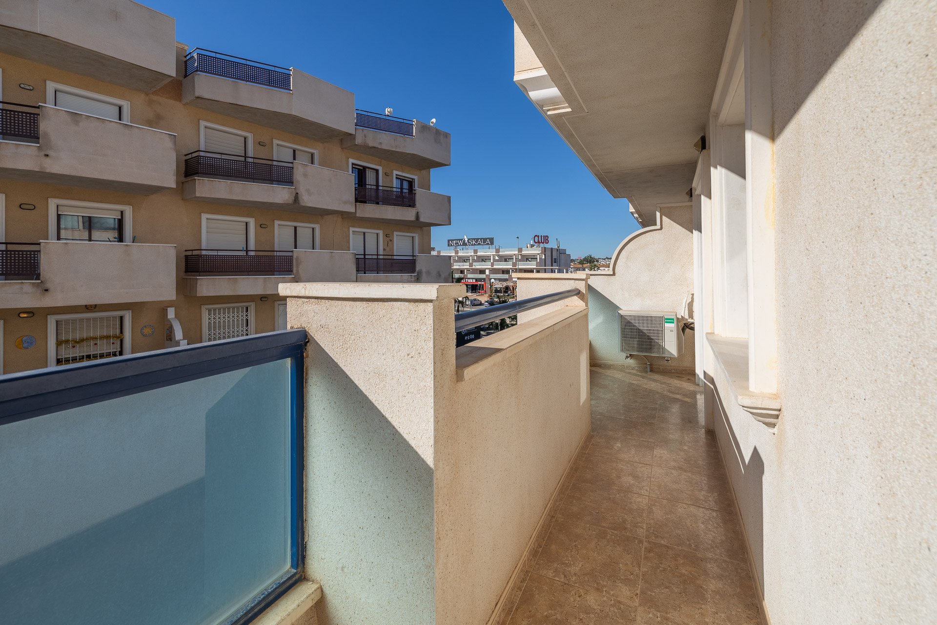 Resale - Apartamento -
Orihuela Costa - Agua Marina