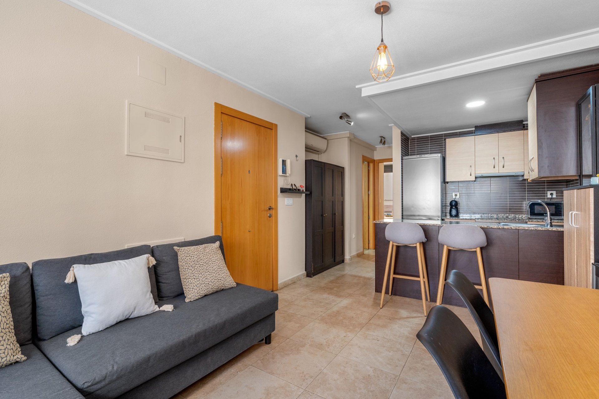 Resale - Apartment -
Alicante - Carolinas Bajas