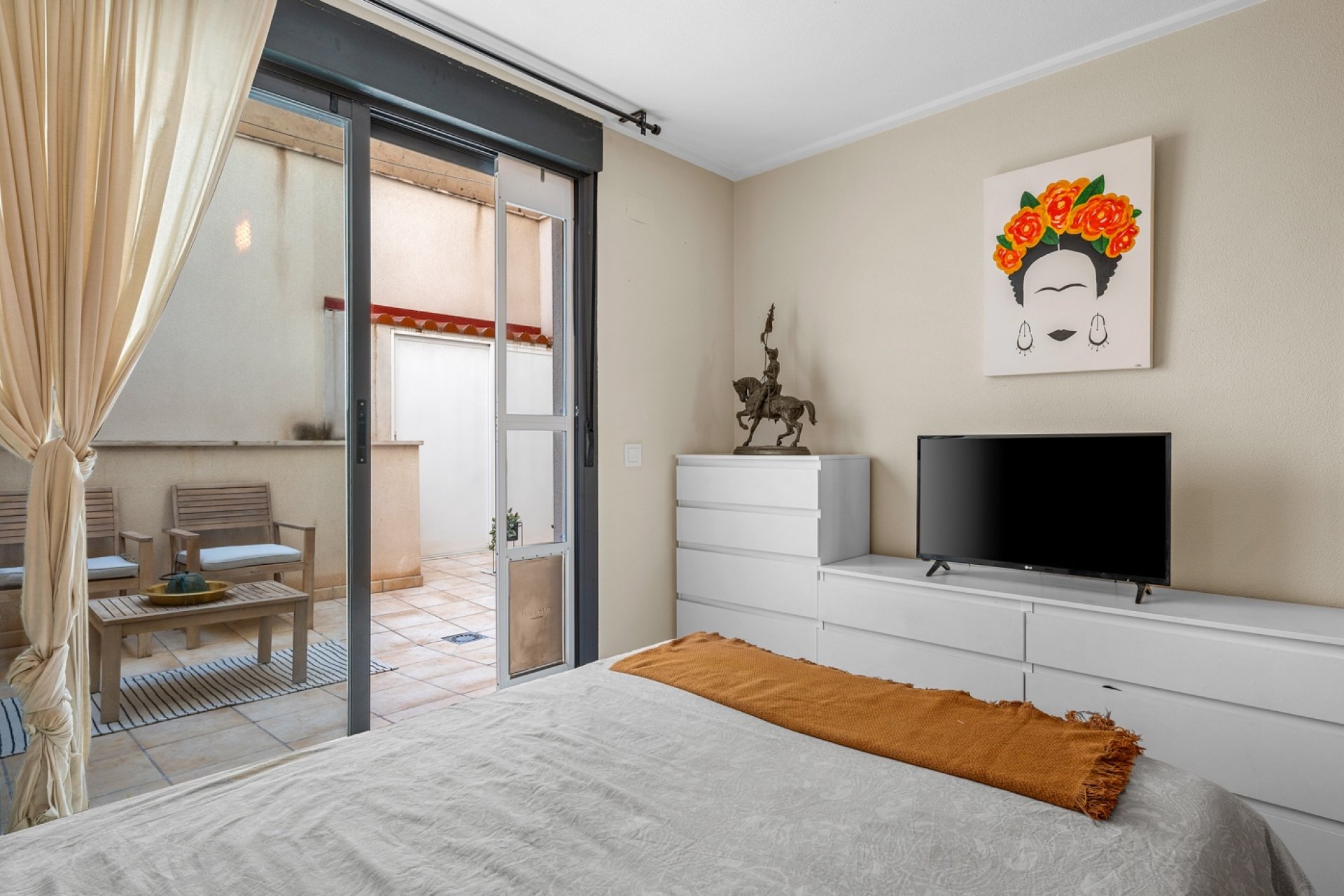 Resale - Apartment -
Alicante - Carolinas Bajas