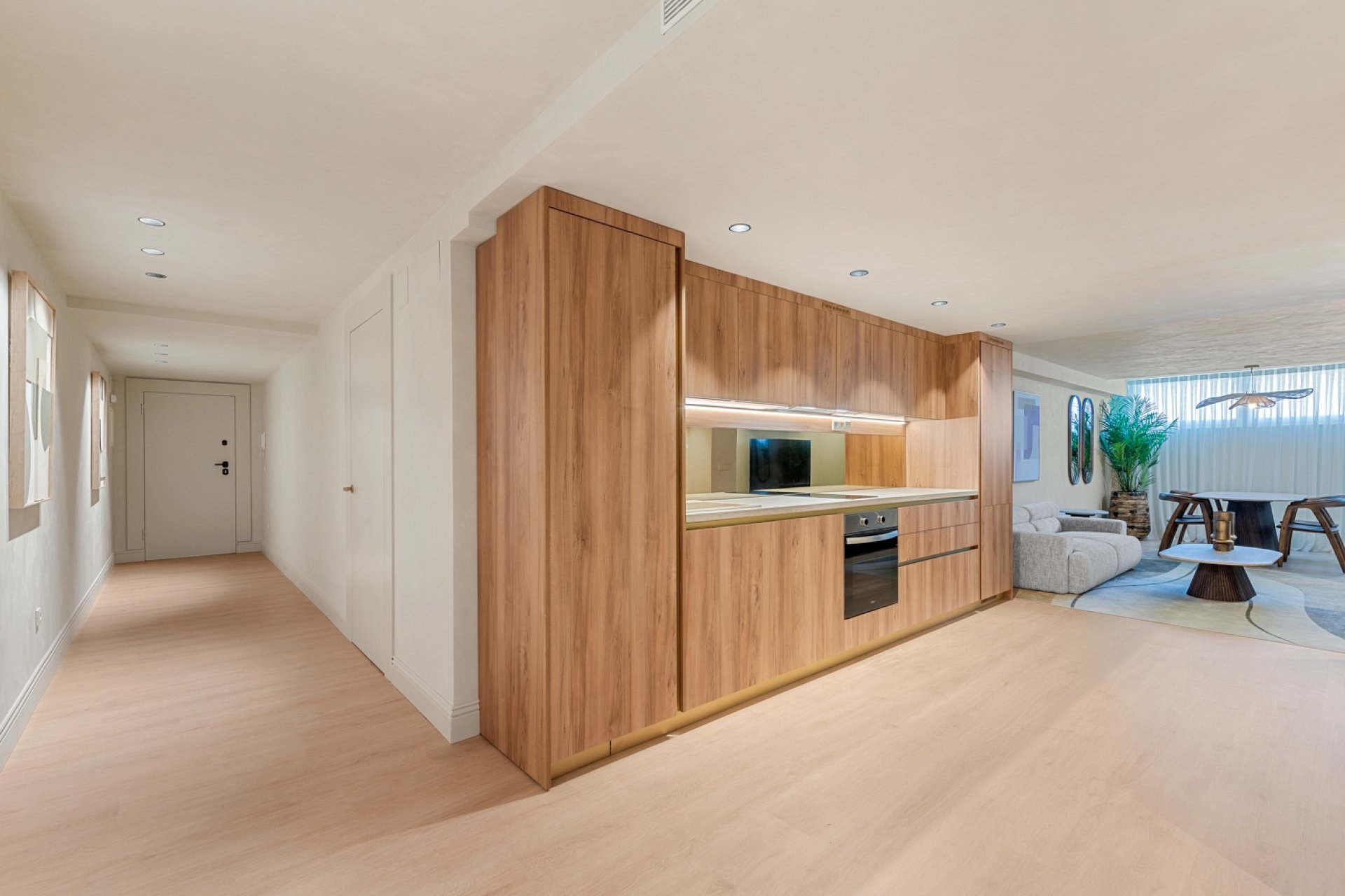 Resale - Apartment -
Alicante