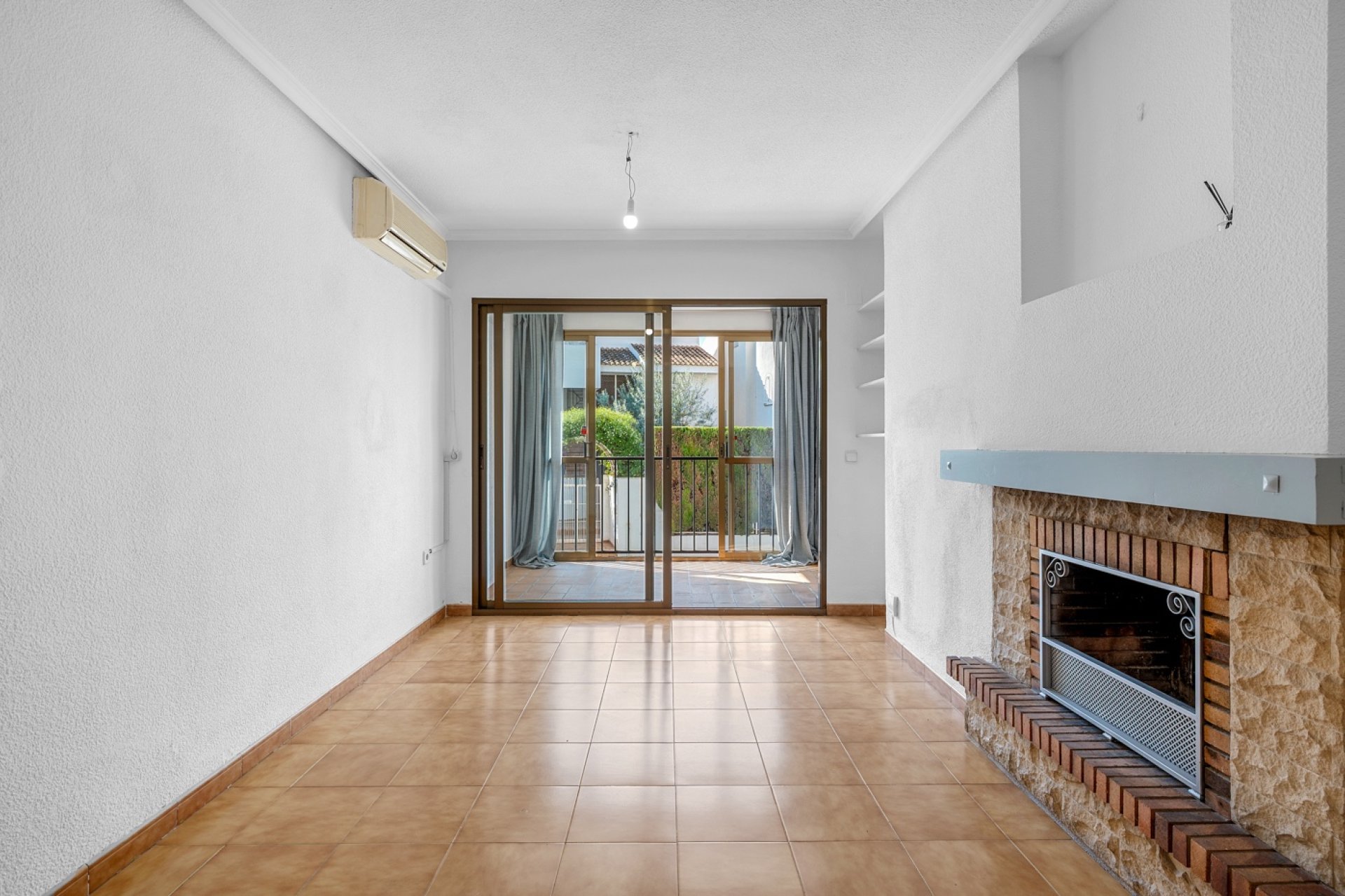 Resale - Apartment -
Altea - Altea La Vella