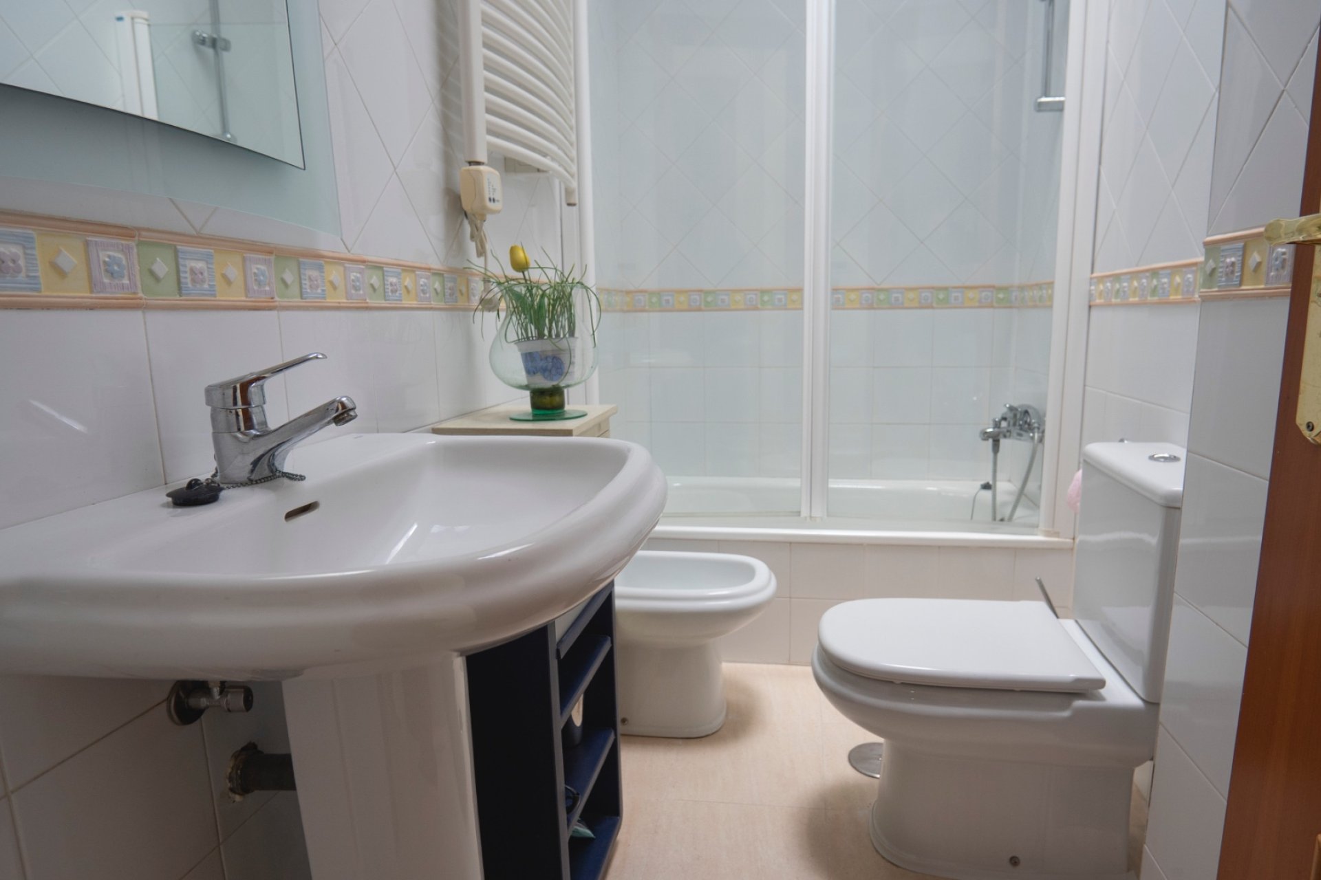 Resale - Apartment -
Benidorm