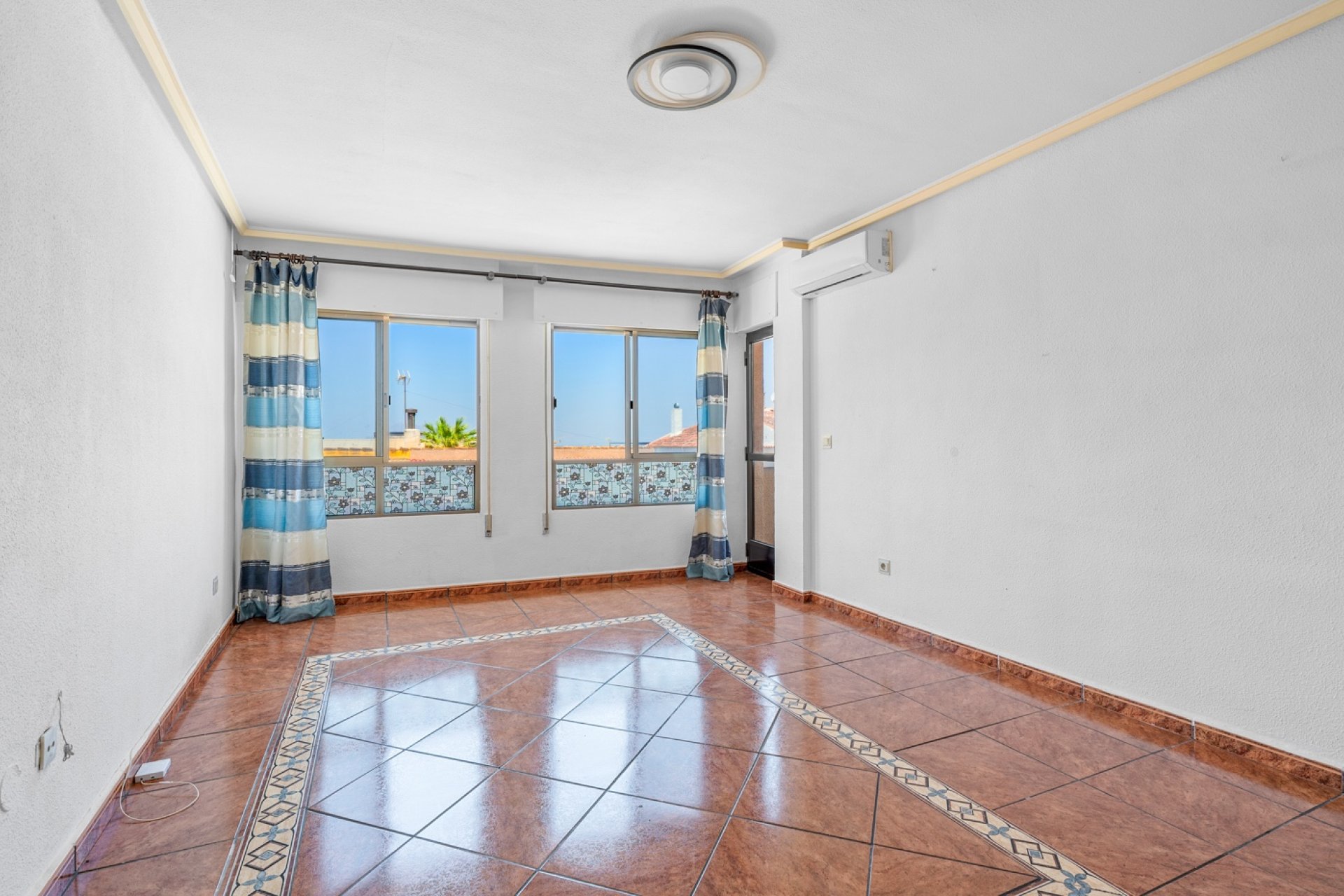 Resale - Apartment -
Benijofar - Costa Blanca South