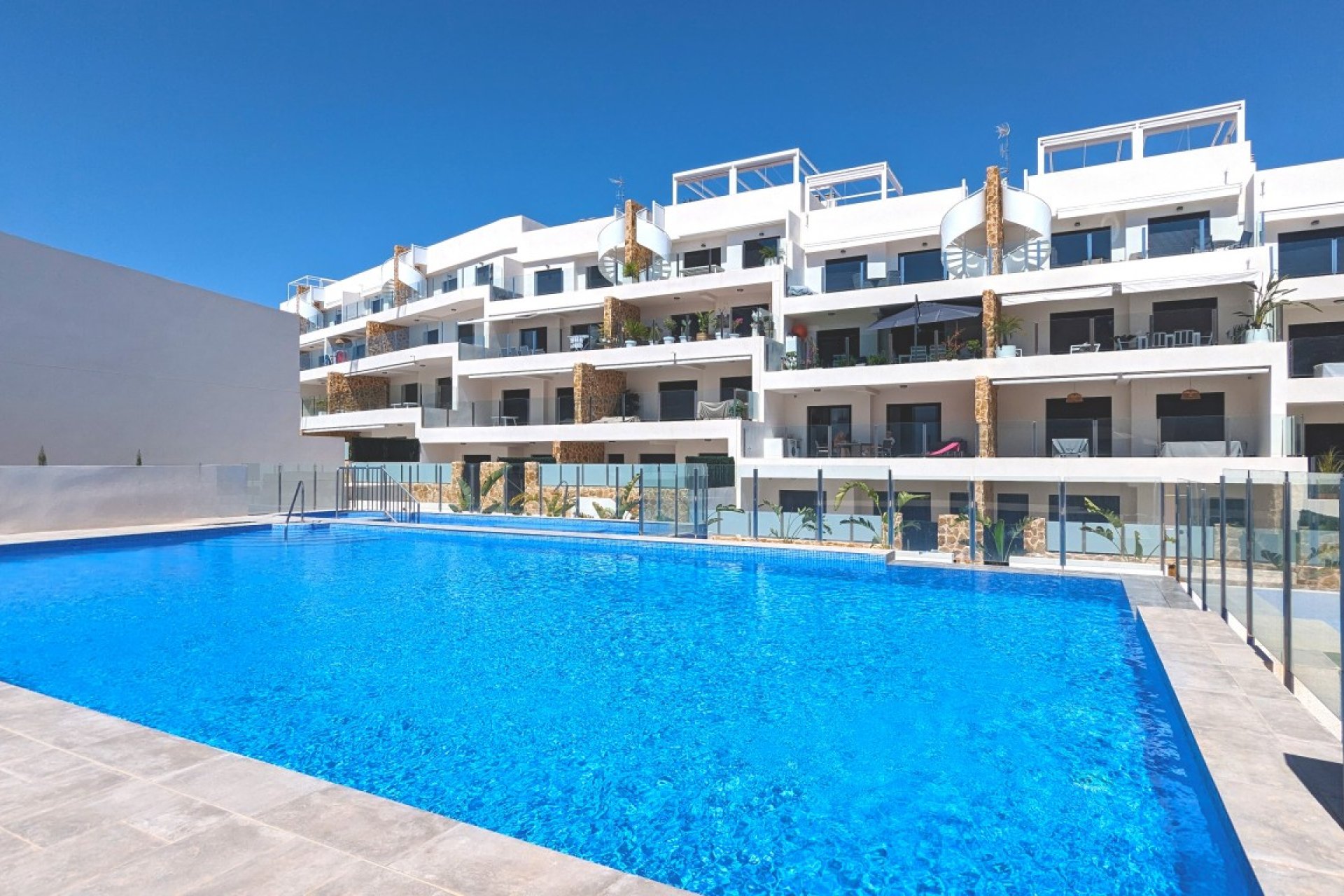 Resale - Apartment -
Blue Lagoon