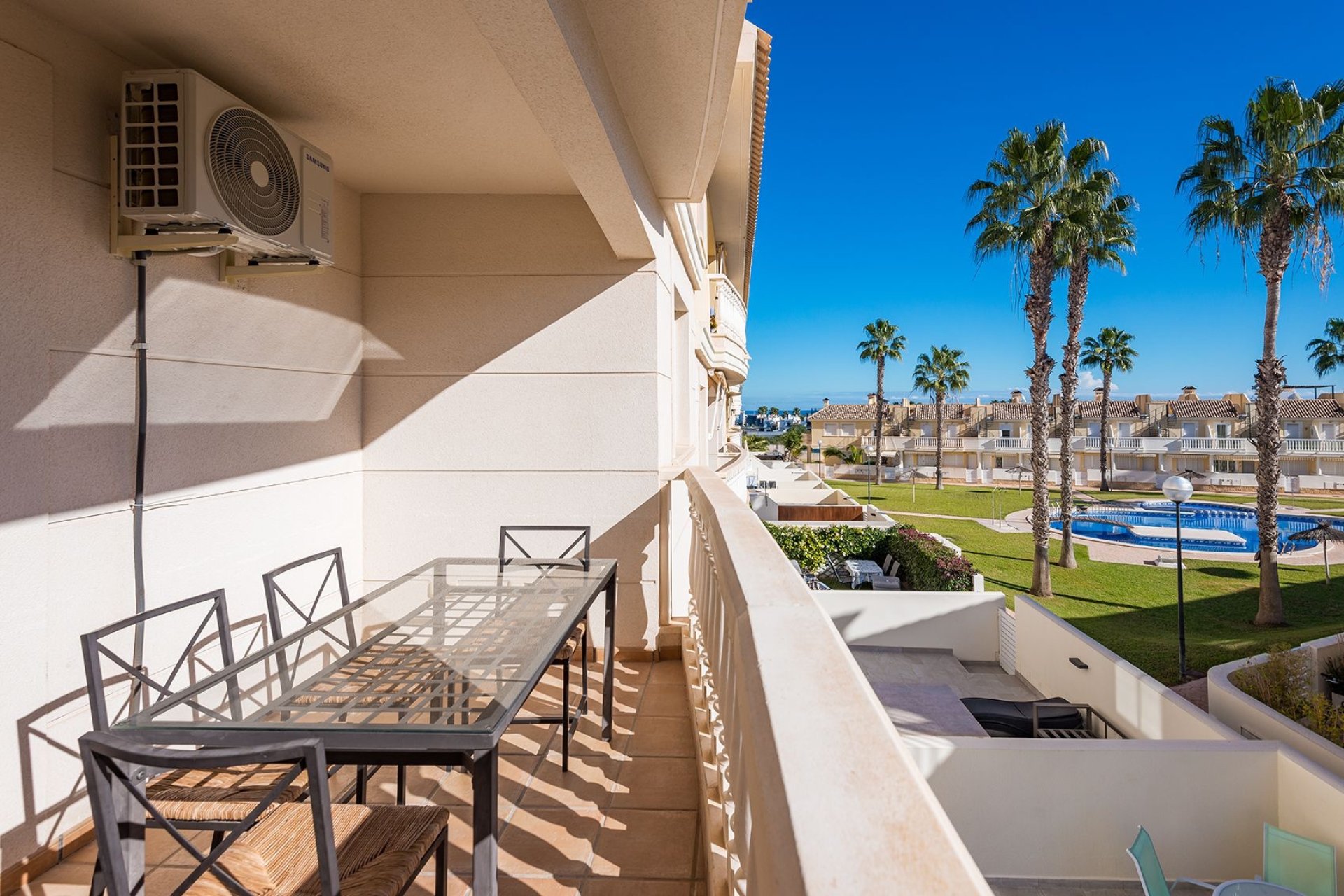 Resale - Apartment -
Cabo Roig - Lomas de Cabo Roig