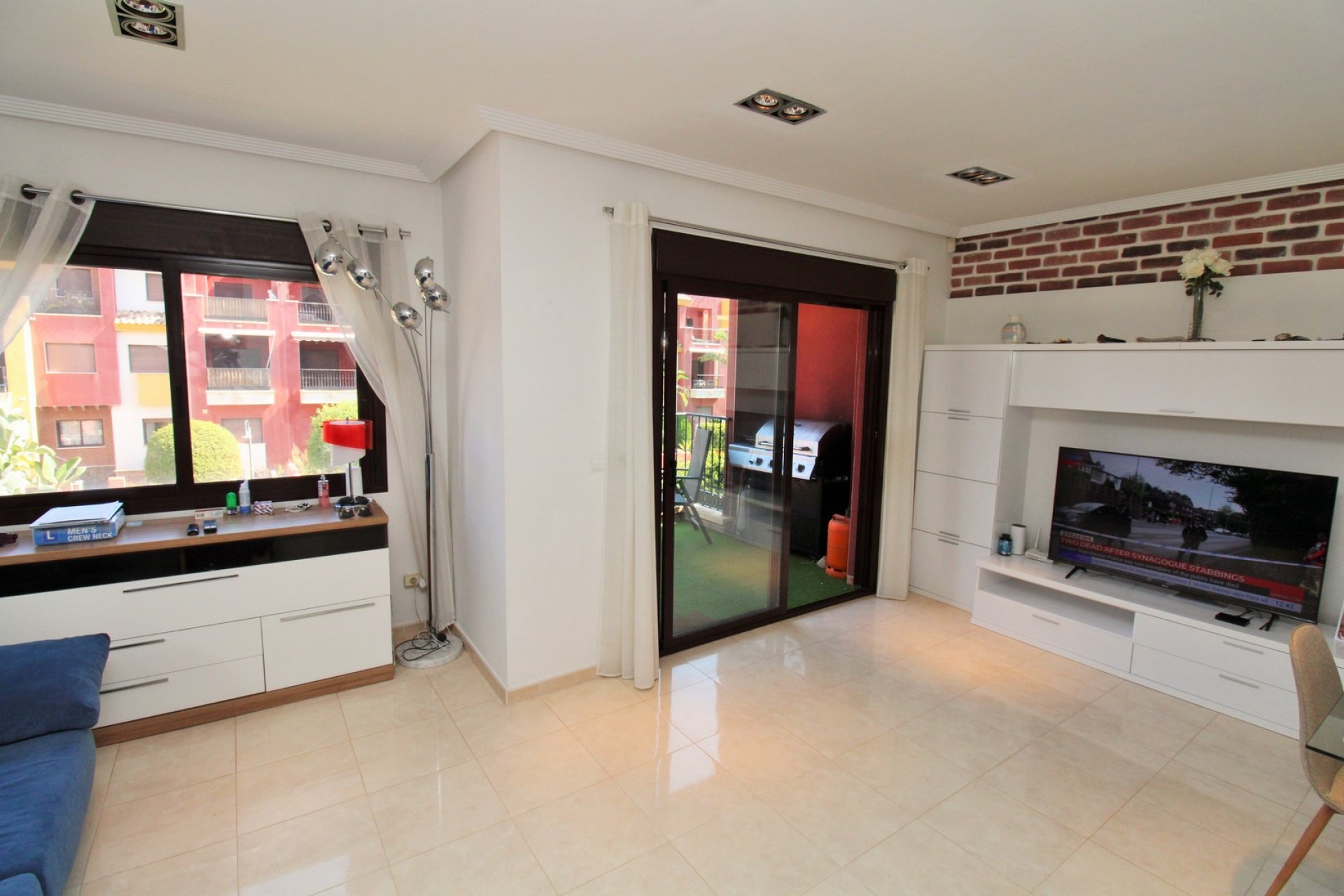 Resale - Apartment -
Cabo Roig