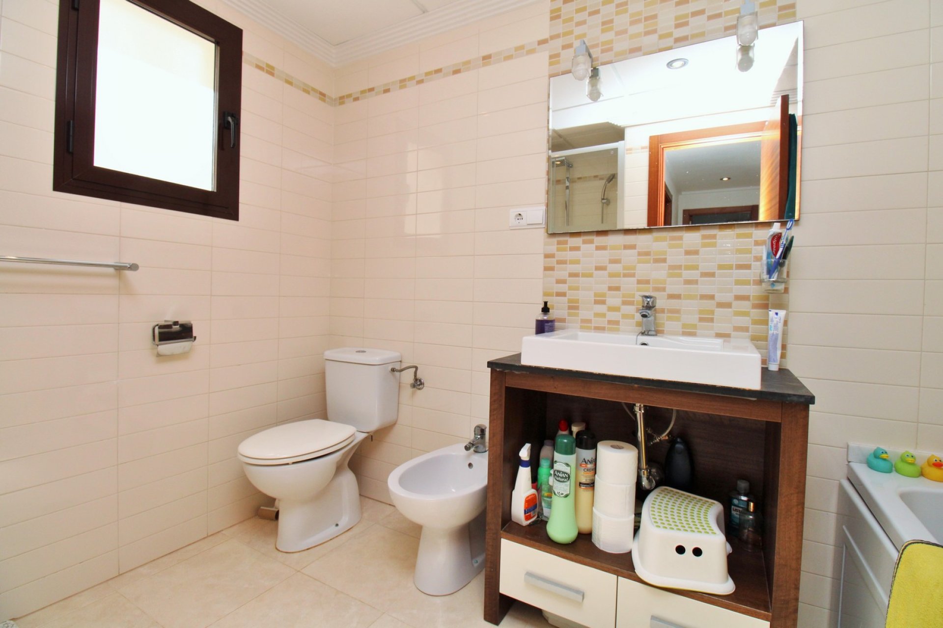 Resale - Apartment -
Cabo Roig