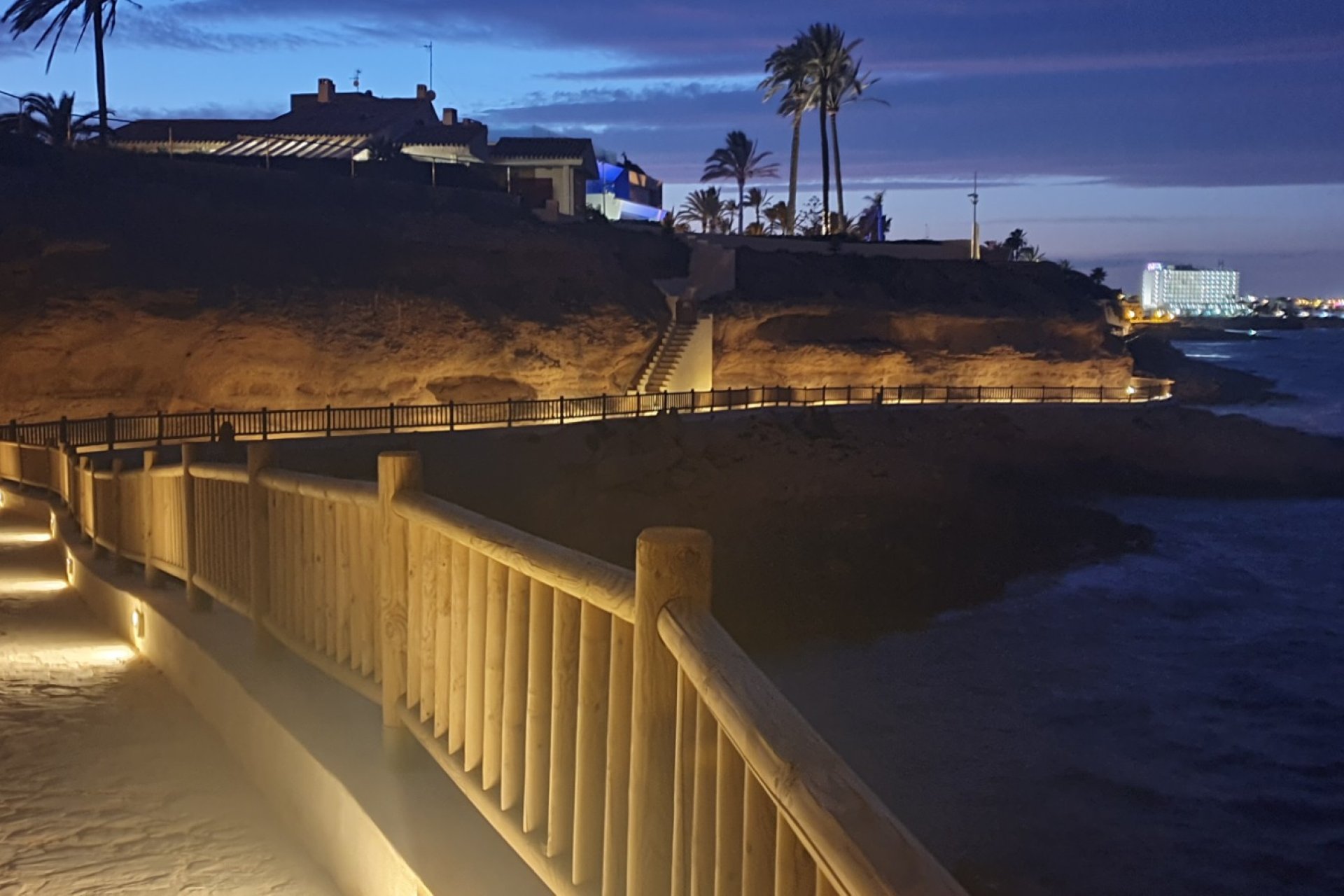 Resale - Apartment -
Cabo Roig