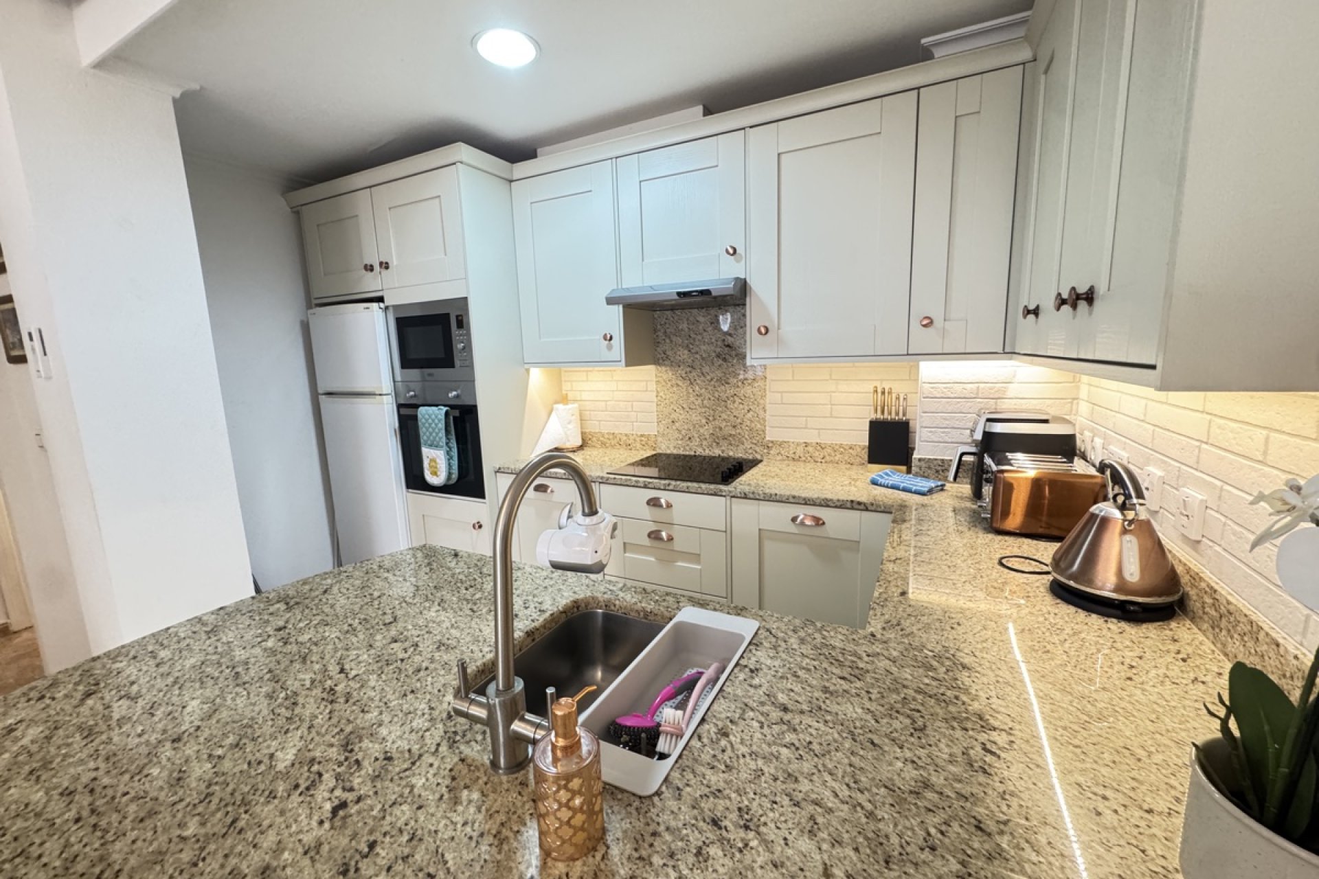 Resale - Apartment -
Cabo Roig