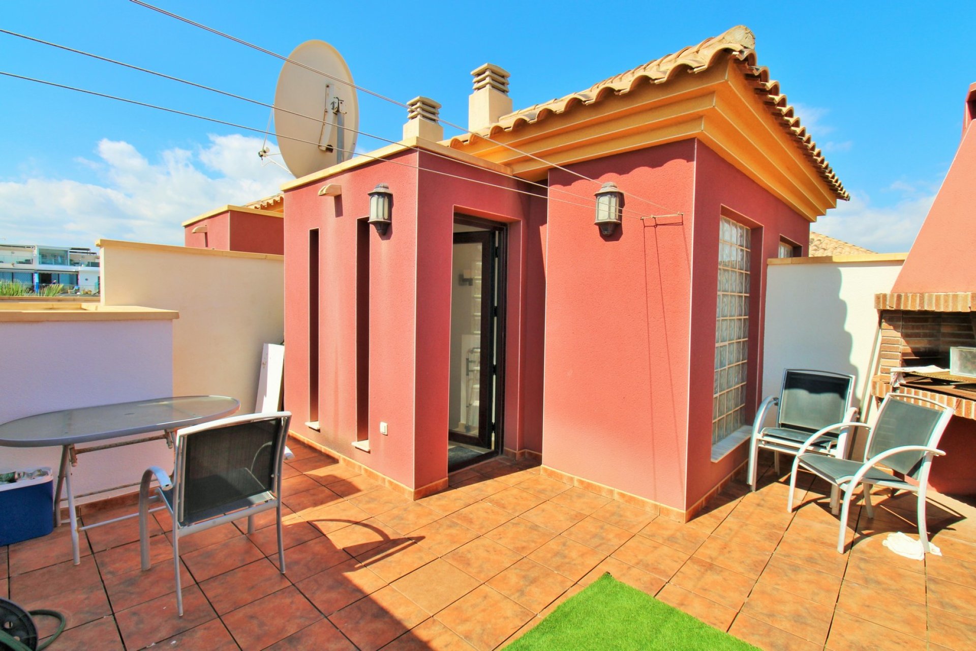 Resale - Apartment -
Cabo Roig
