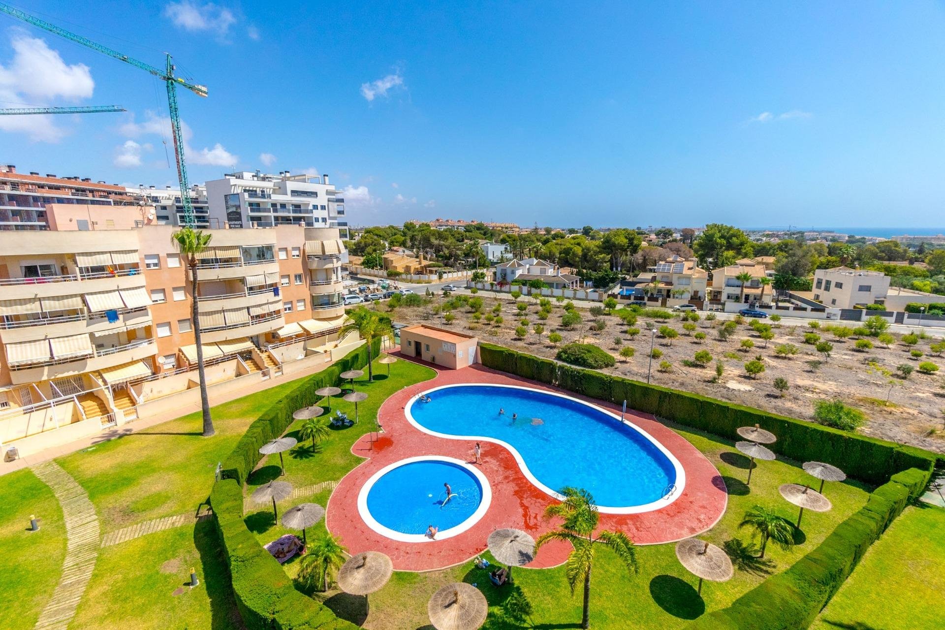 Resale - Apartment -
Dehesa de campoamor - Campoamor