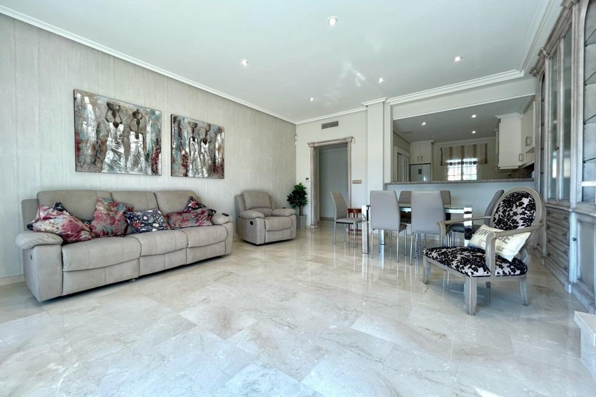 Resale - Apartment -
Dehesa de campoamor - Campoamor