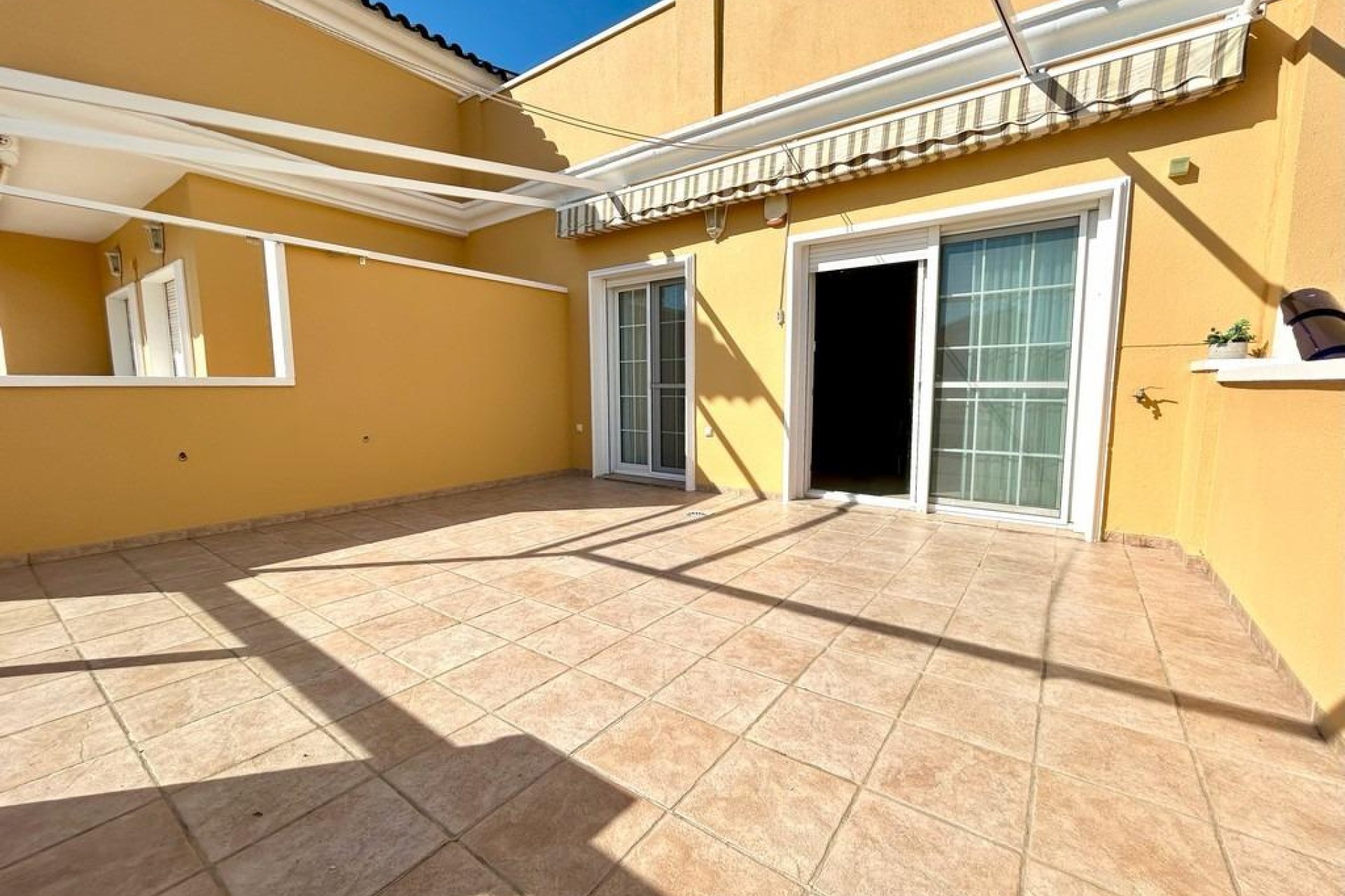 Resale - Apartment -
Dehesa de campoamor - Campoamor