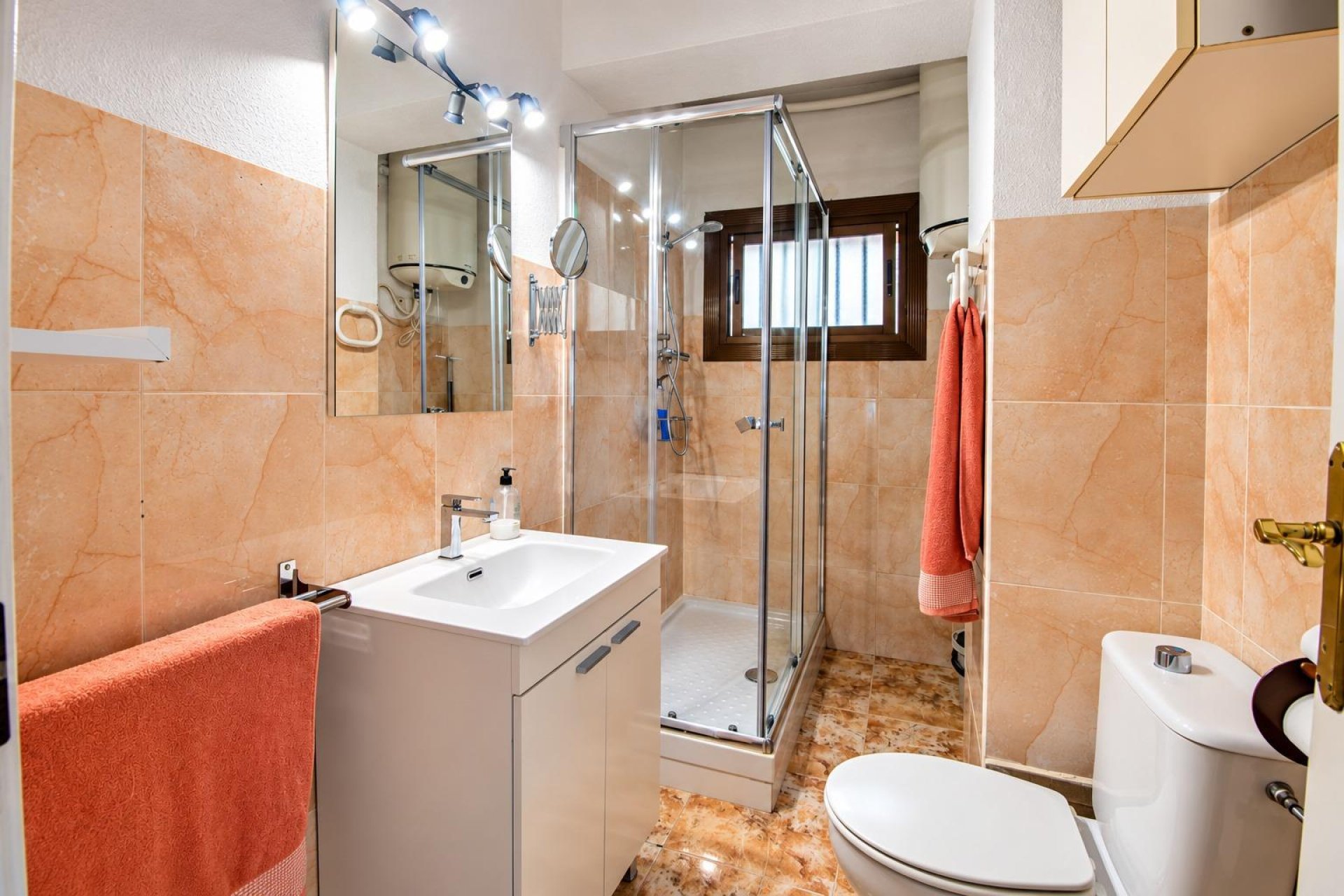 Resale - Apartment -
El Campello - Playa Muchavista