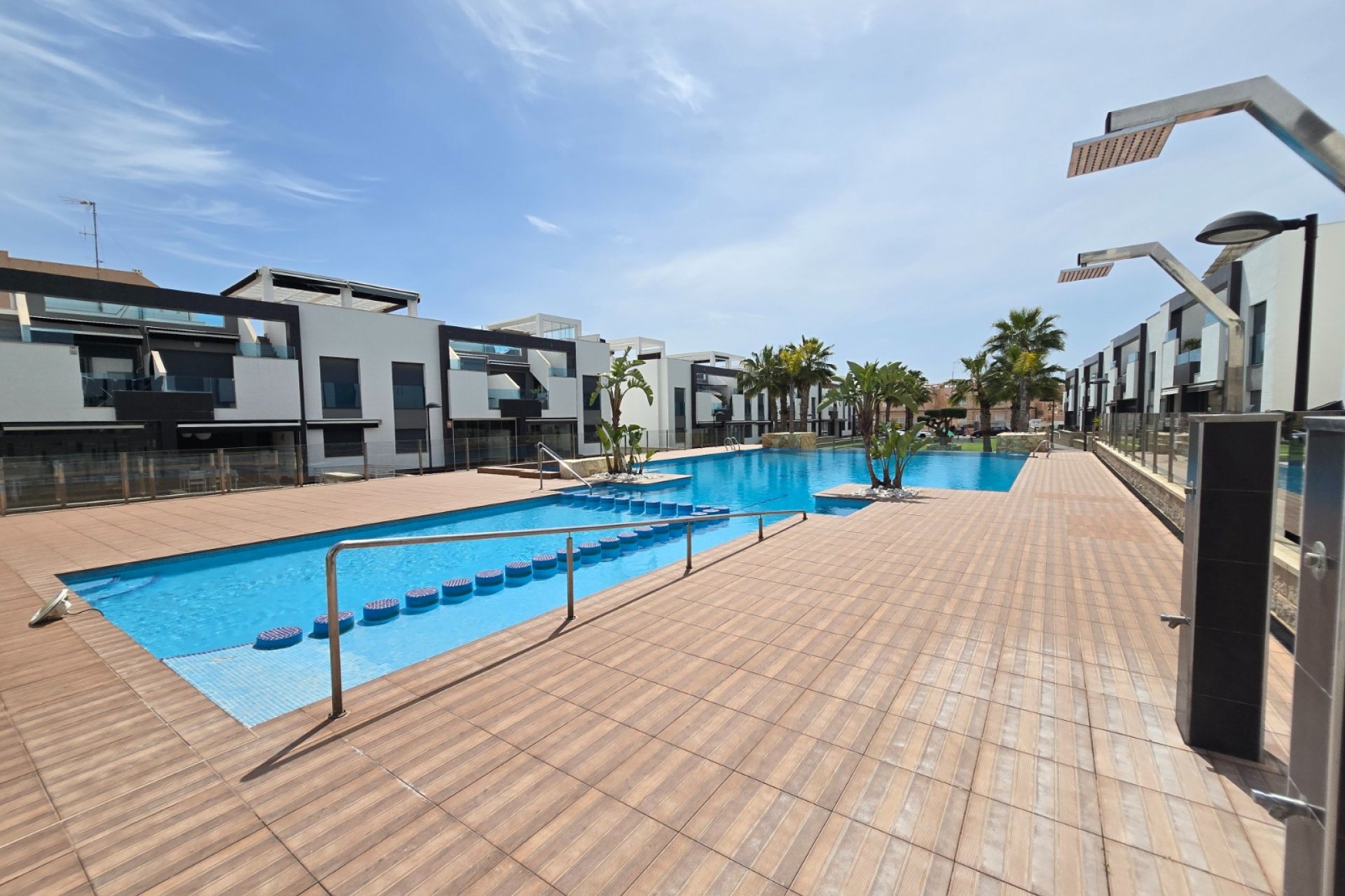 Resale - Apartment / Flat * -
Orihuela Costa * - Punta Prima *