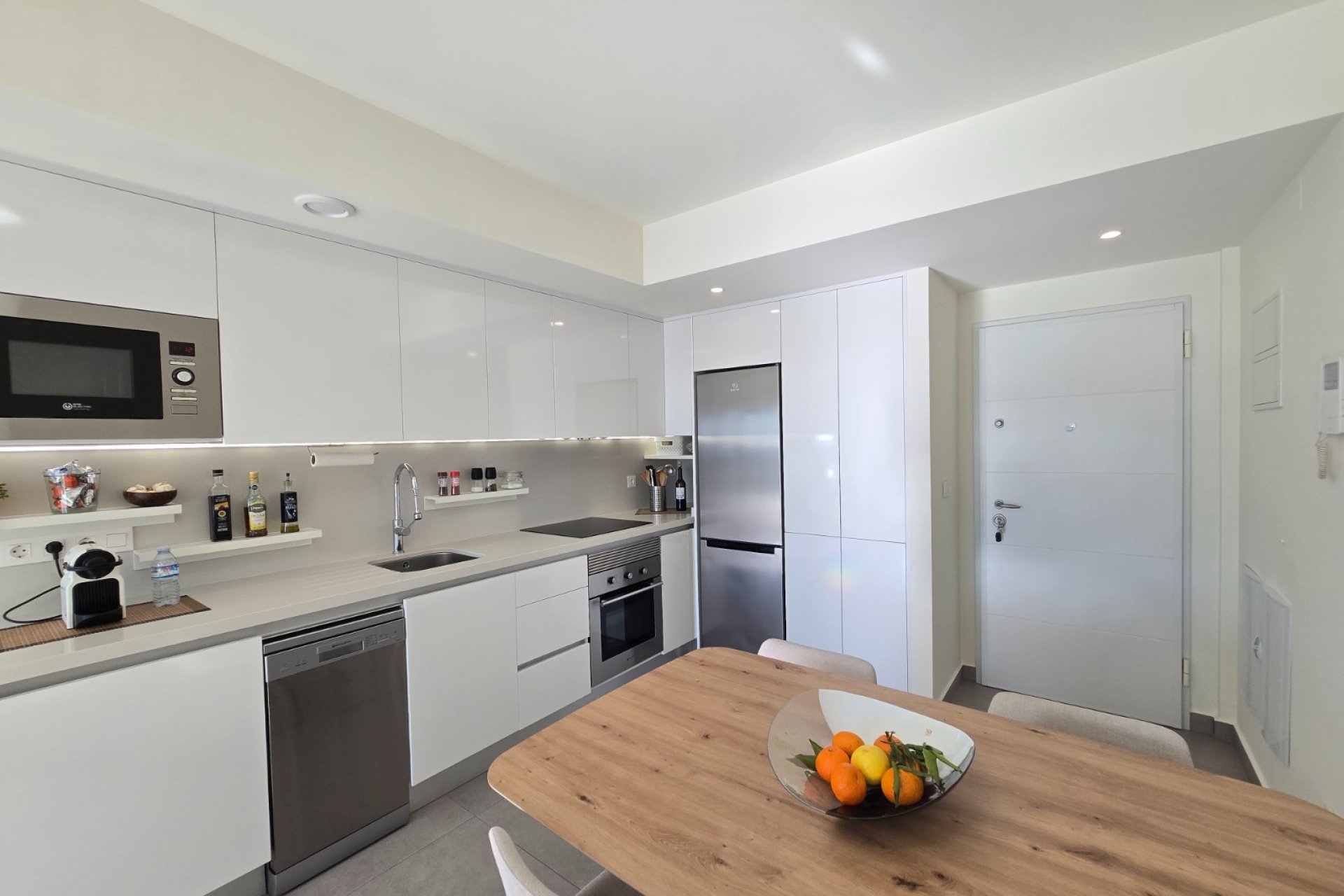 Resale - Apartment / Flat * -
Orihuela Costa * - Villamartín *