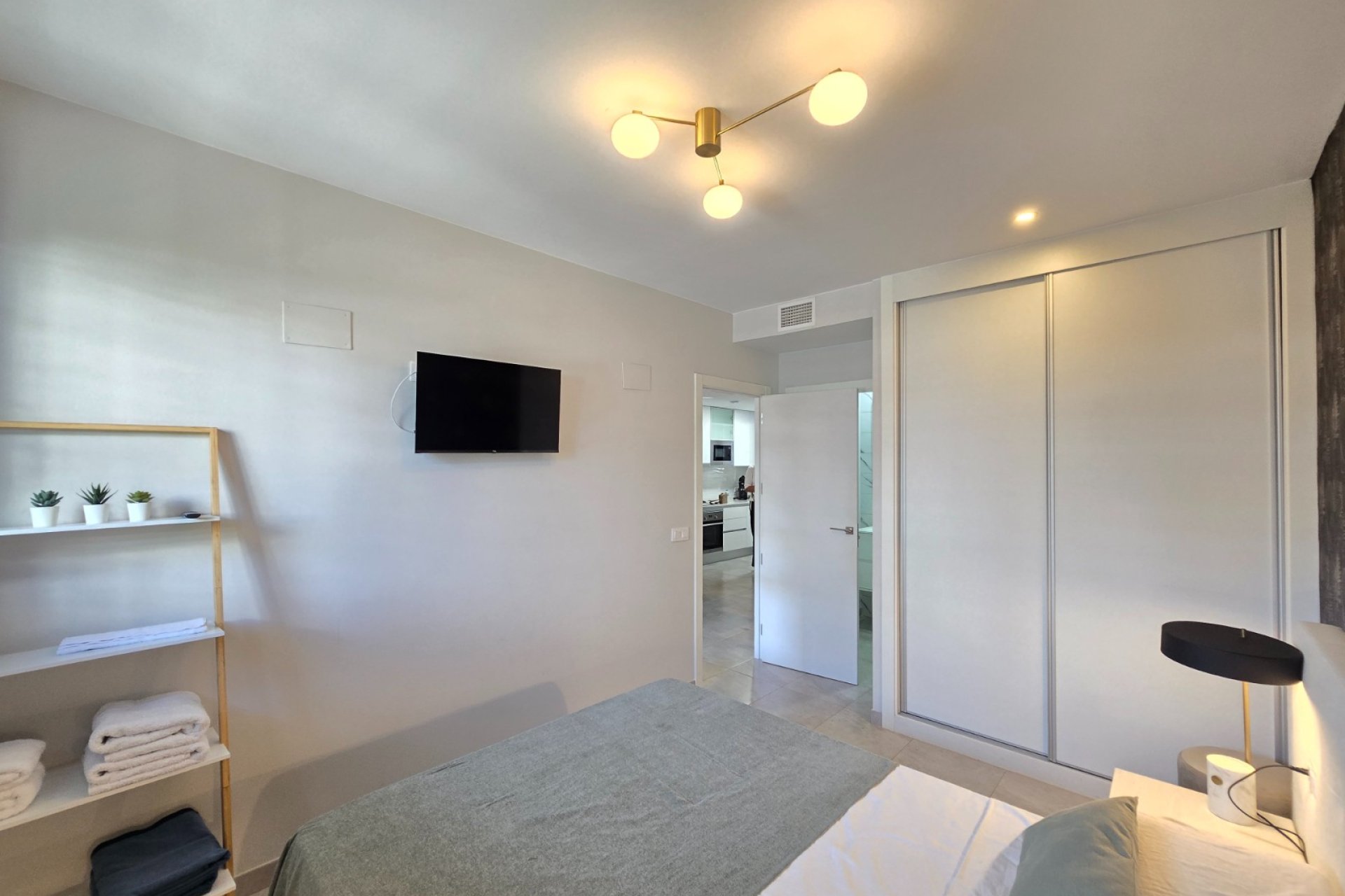 Resale - Apartment / Flat * -
Orihuela Costa * - Villamartín *
