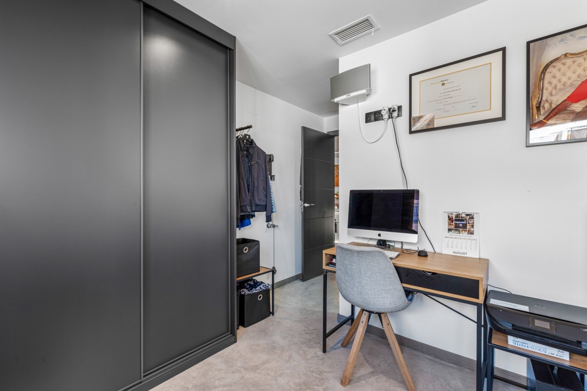 Resale - Apartment -
Formentera del Segura