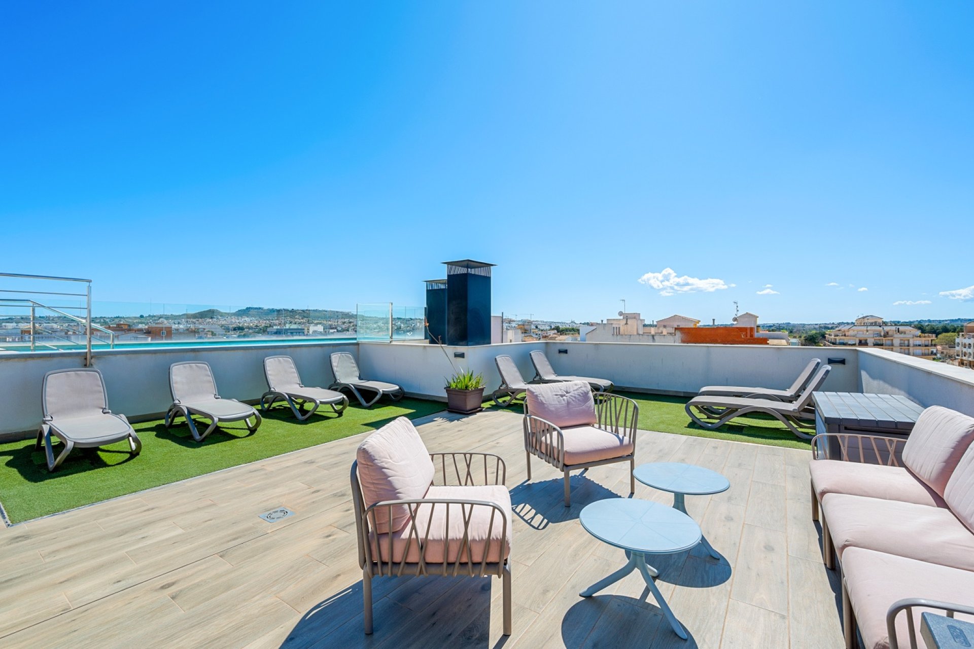 Resale - Apartment -
Formentera del Segura