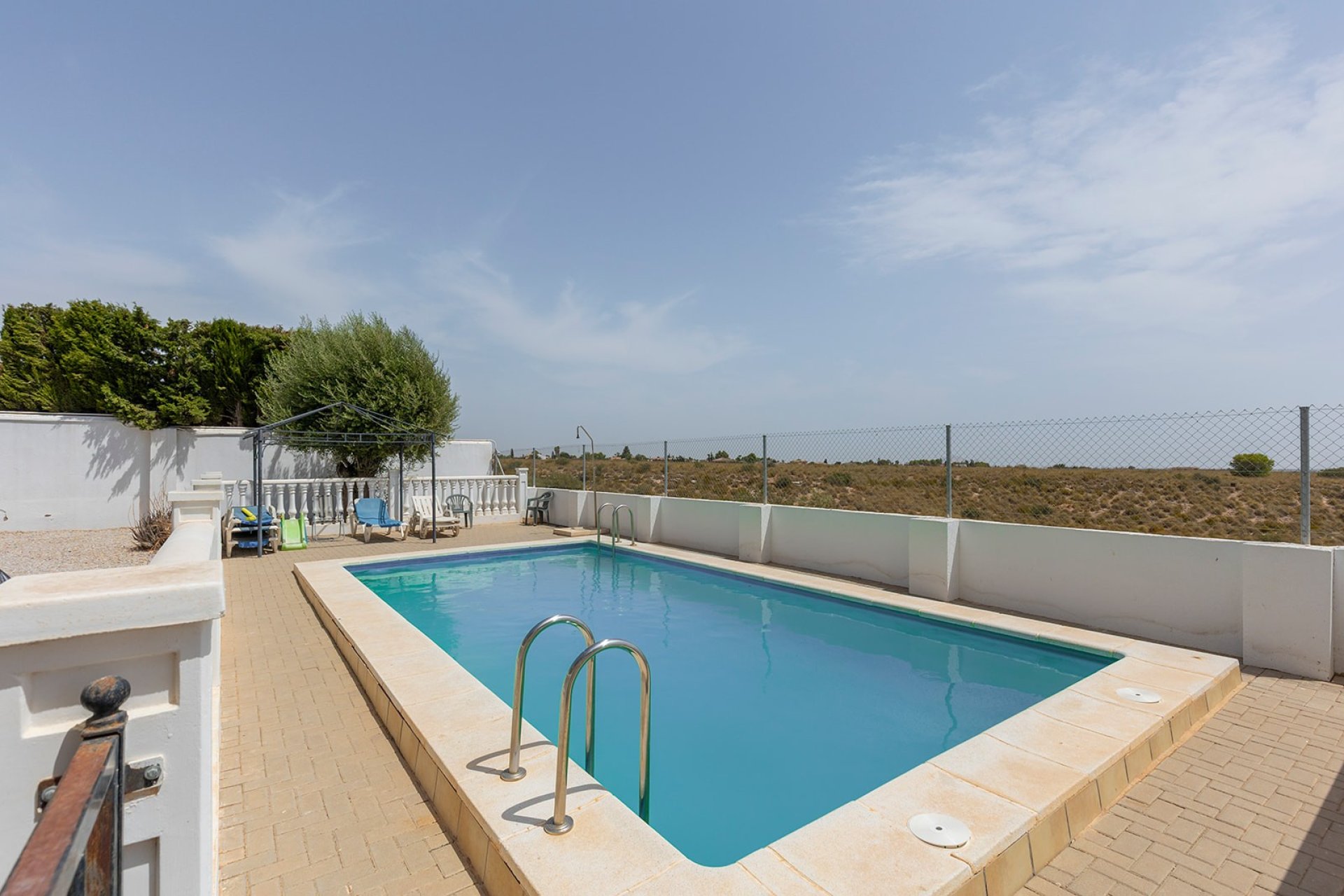 Resale - Apartment -
Gea y Truyols - Lo Santiago