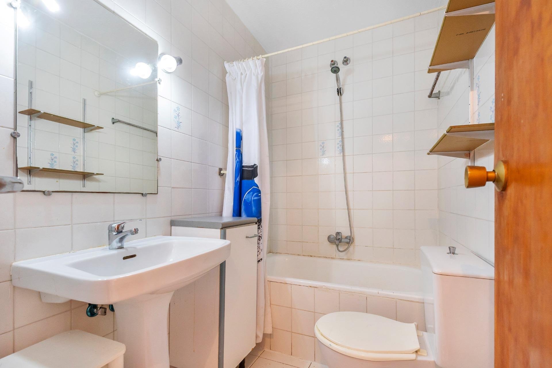 Resale - Apartment -
Guardamar del Segura - Center