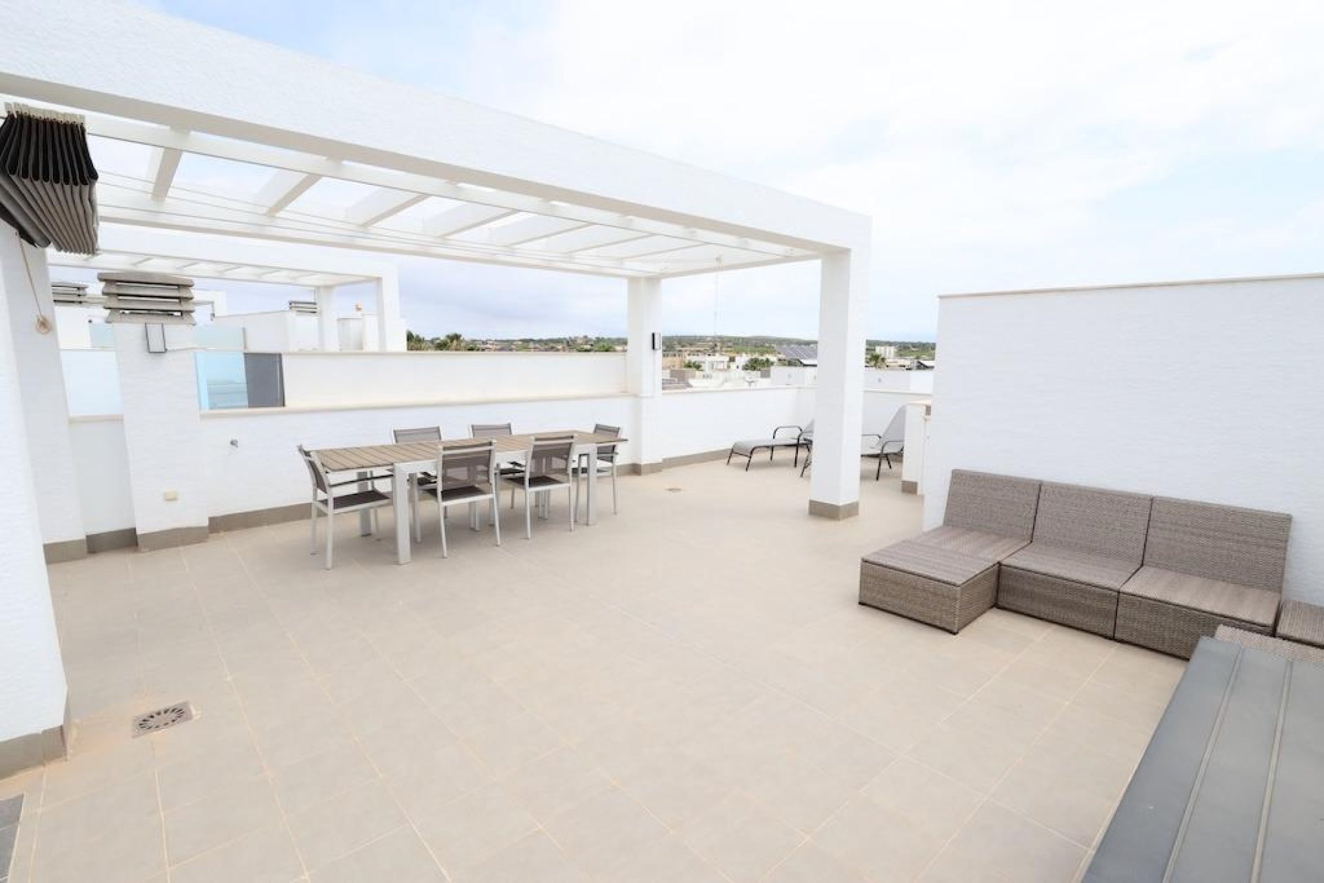 Resale - Apartment -
Guardamar del Segura - El Raso