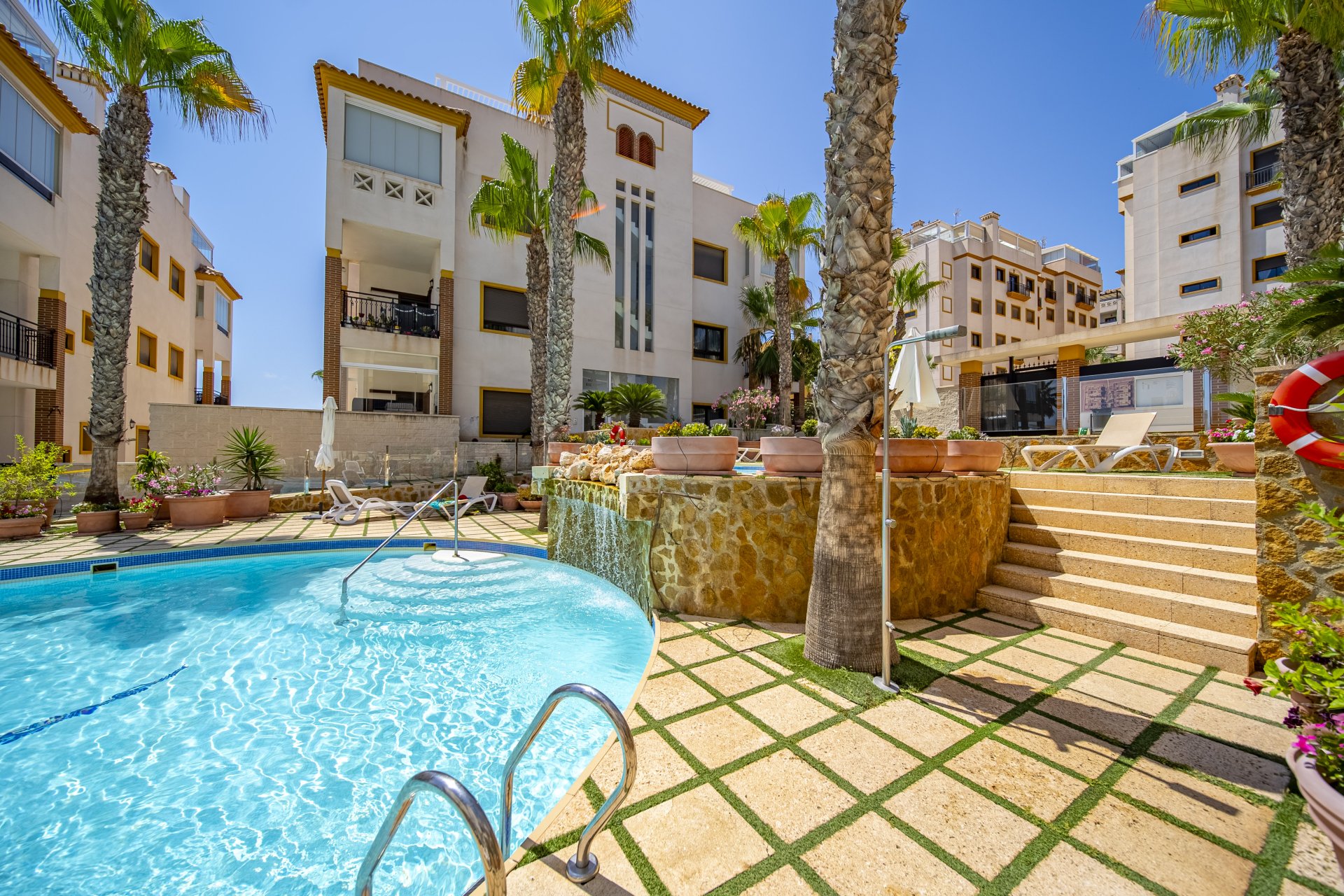 Resale - Apartment -
Guardamar del Segura