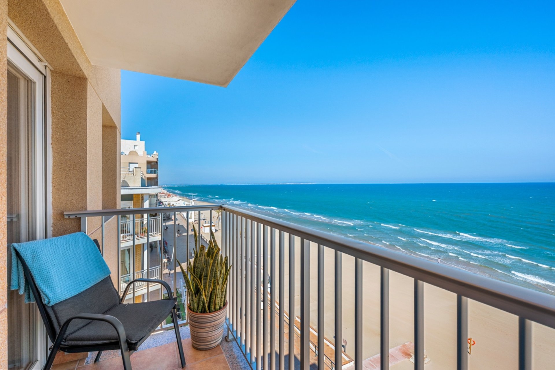 Resale - Apartment -
Guardamar del Segura