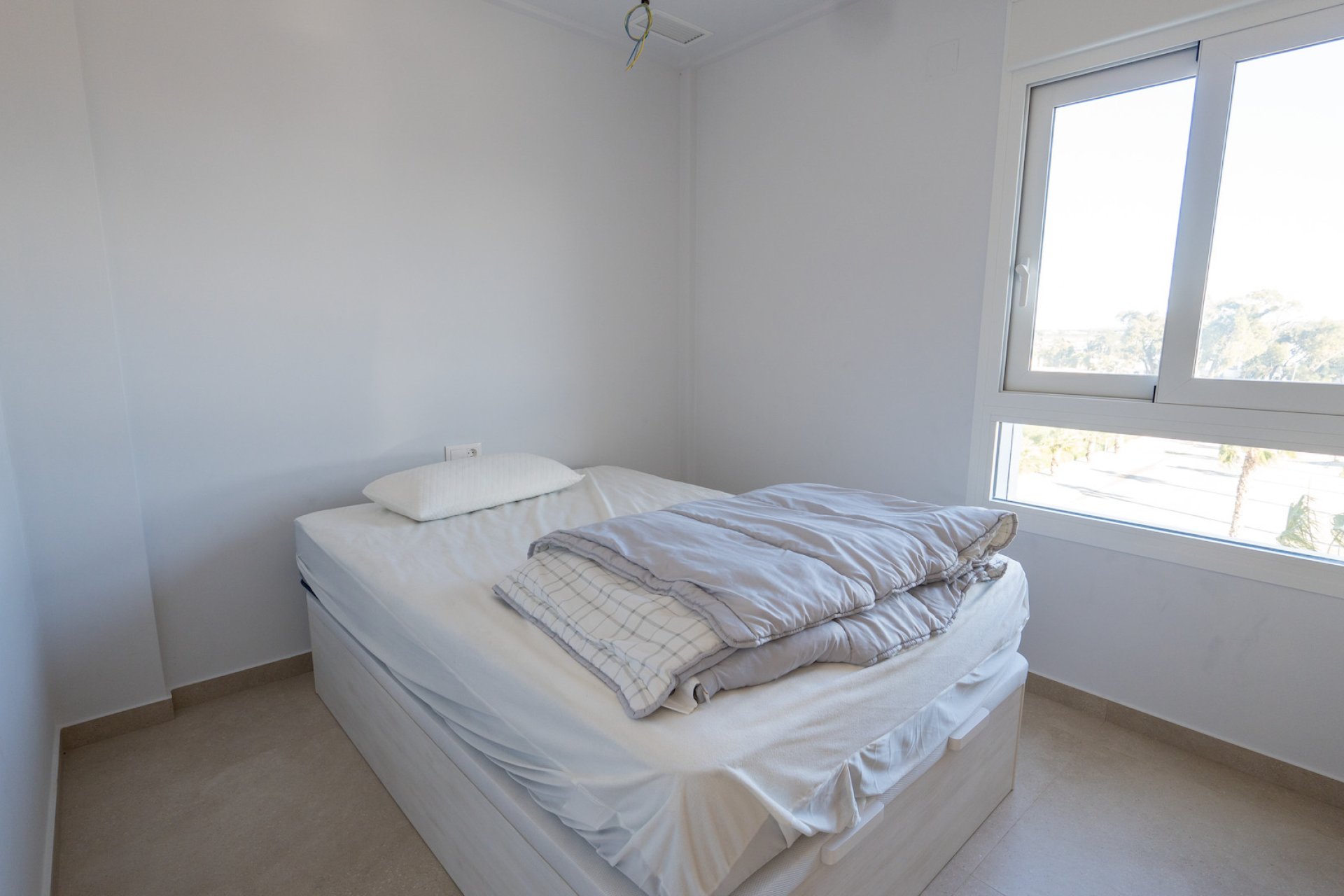 Resale - Apartment -
Guardamar - El Raso