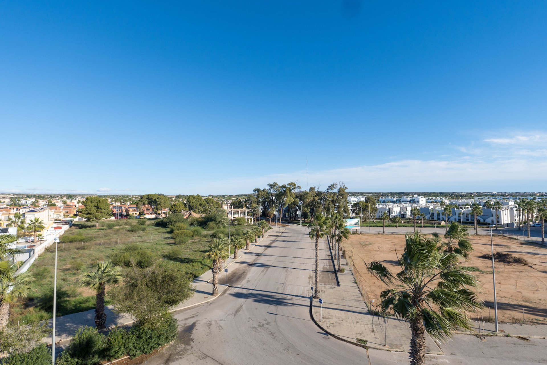 Resale - Apartment -
Guardamar - El Raso