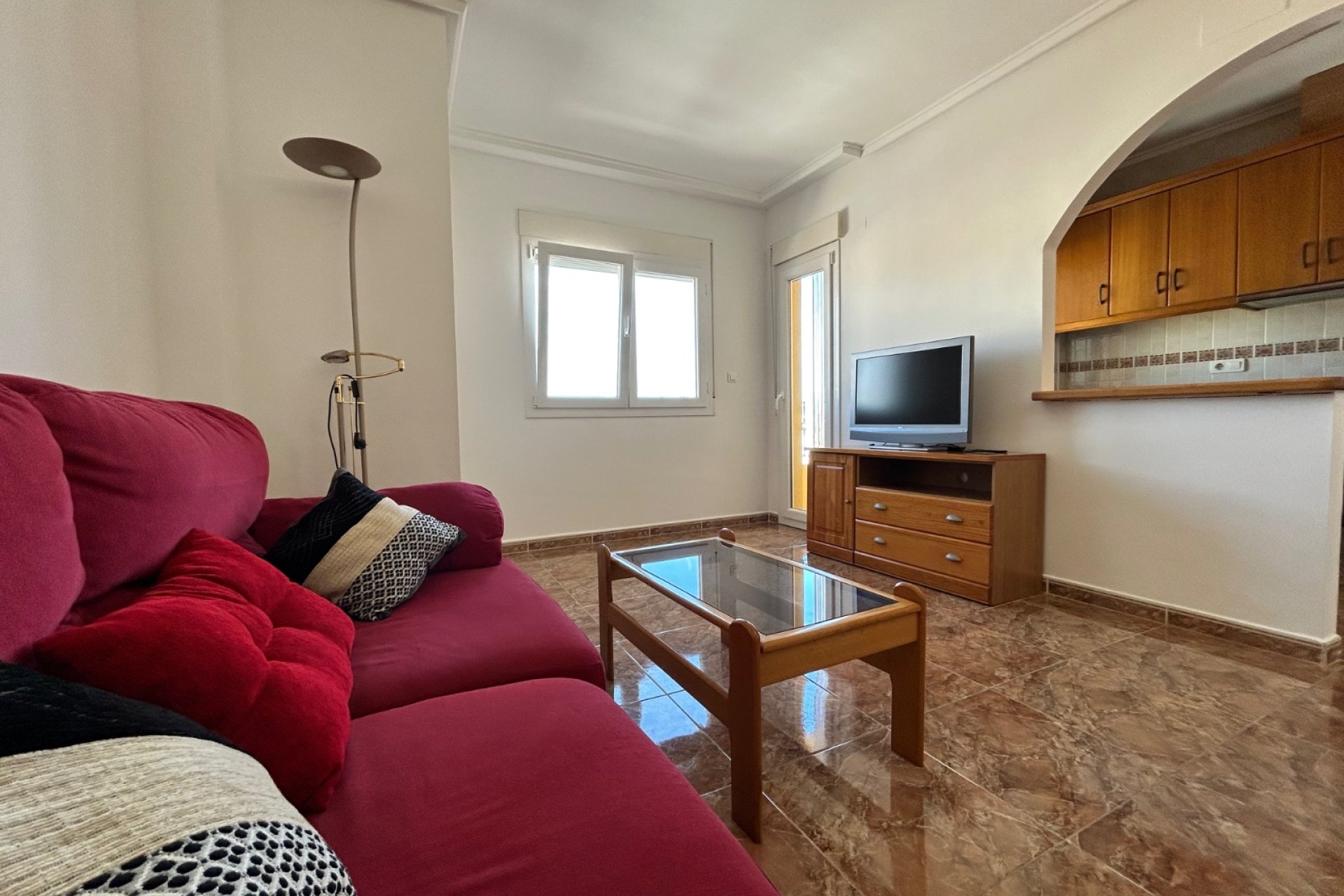 Resale - Apartment -
Jacarilla - pueblo