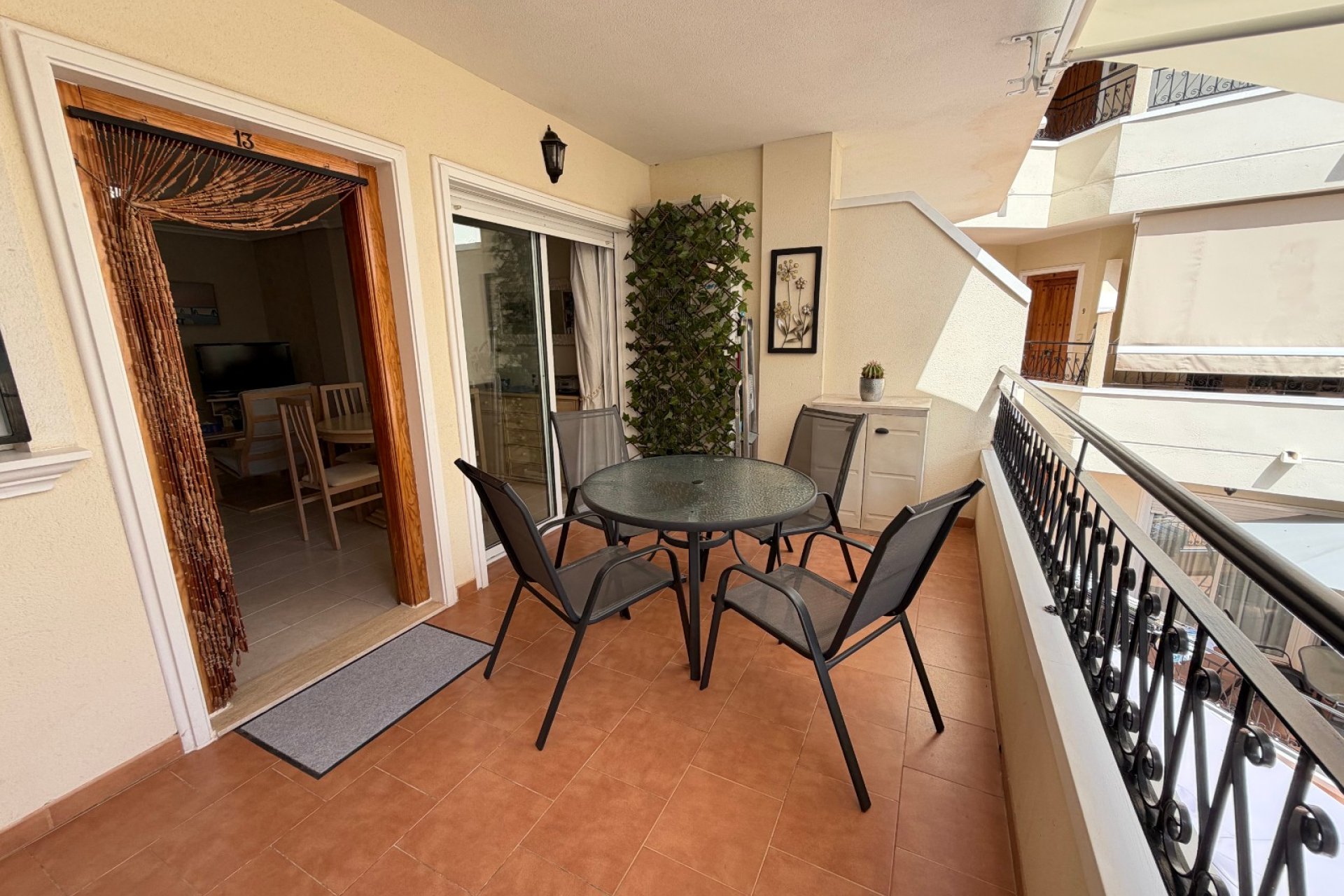 Resale - Apartment -
Jacarilla